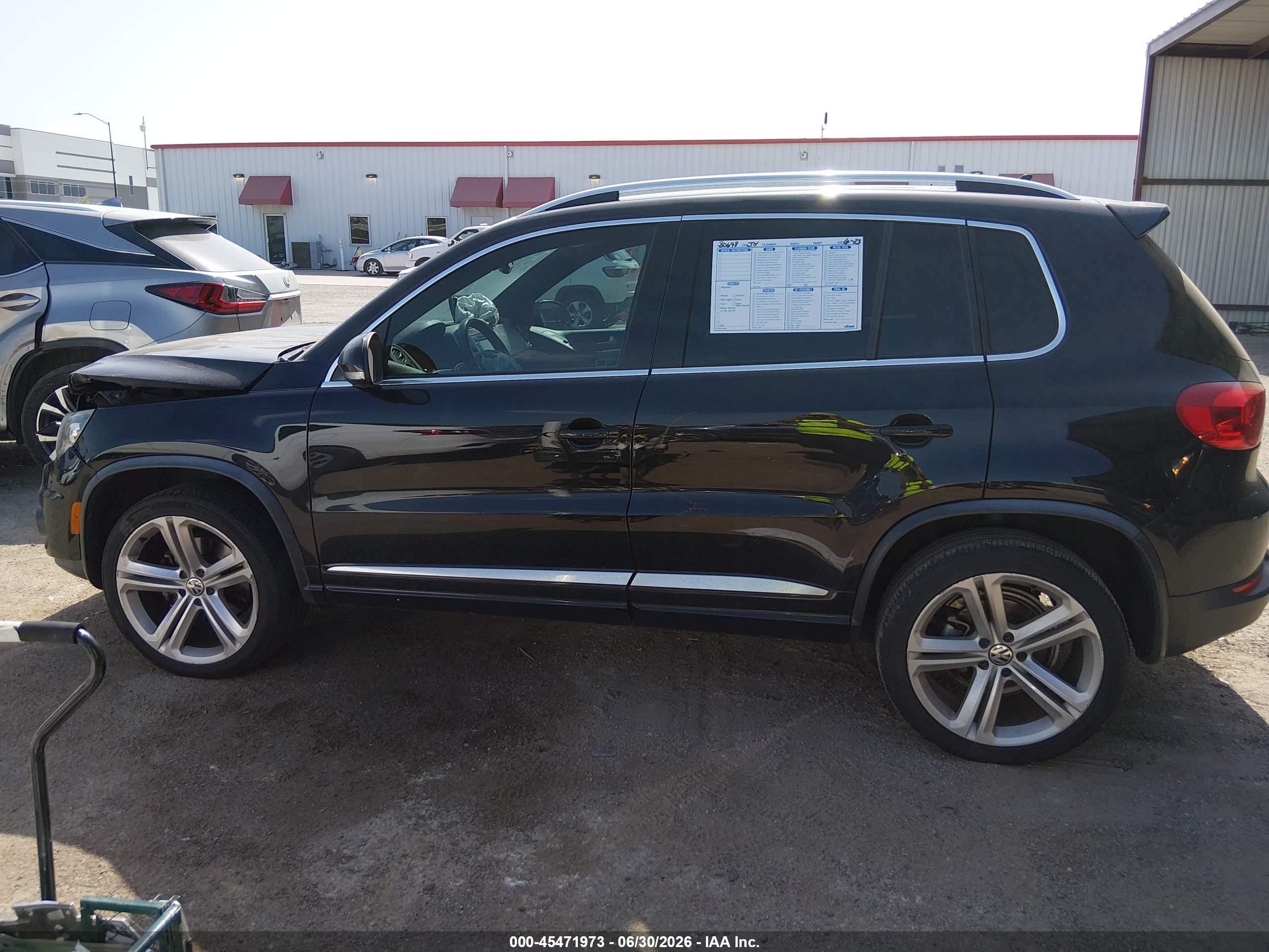 2014 Volkswagen Tiguan R-line Black vin: WVGAV3AX4EW537697