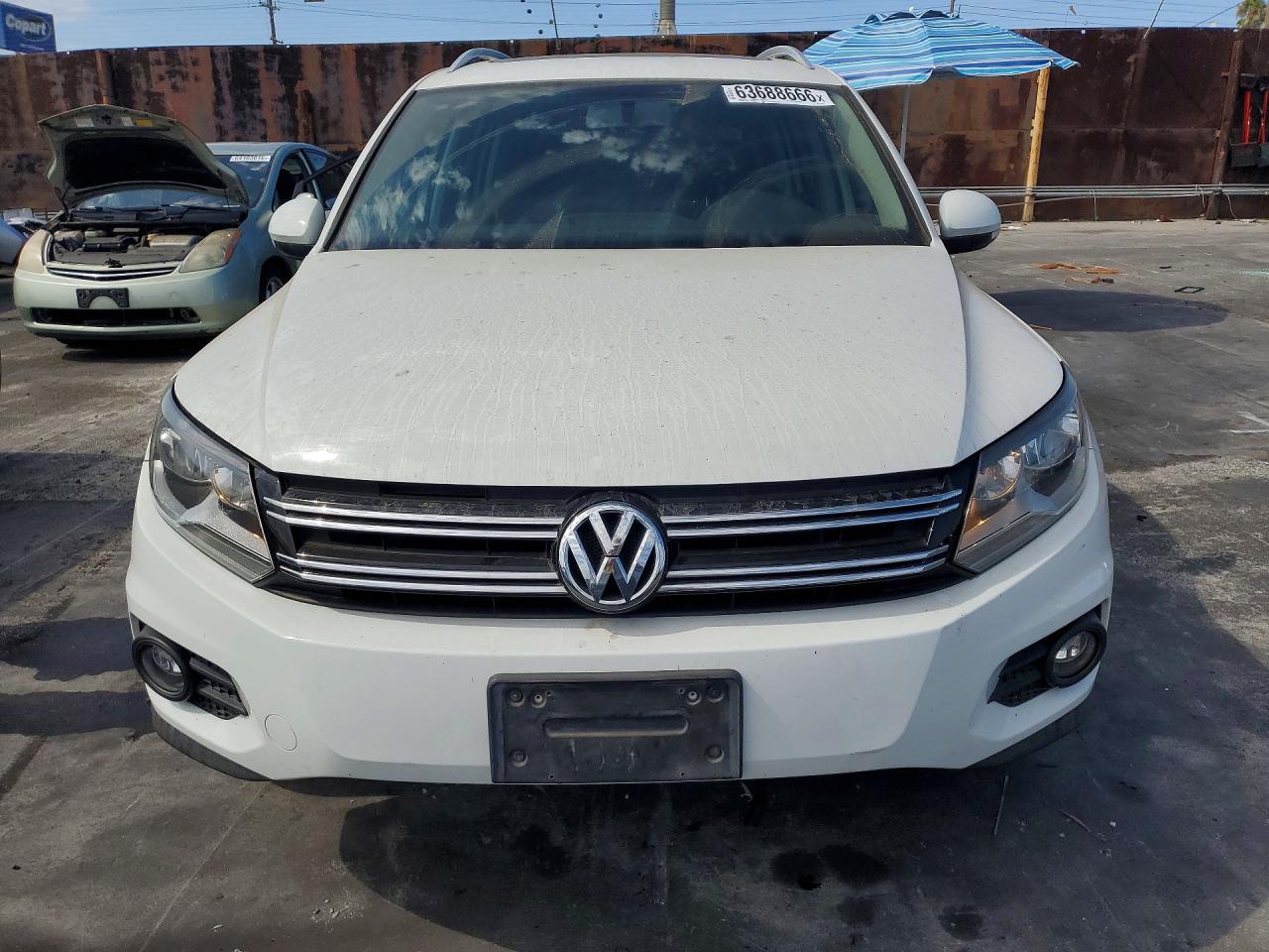2014 Volkswagen Tiguan S White vin: WVGAV3AX4EW560199