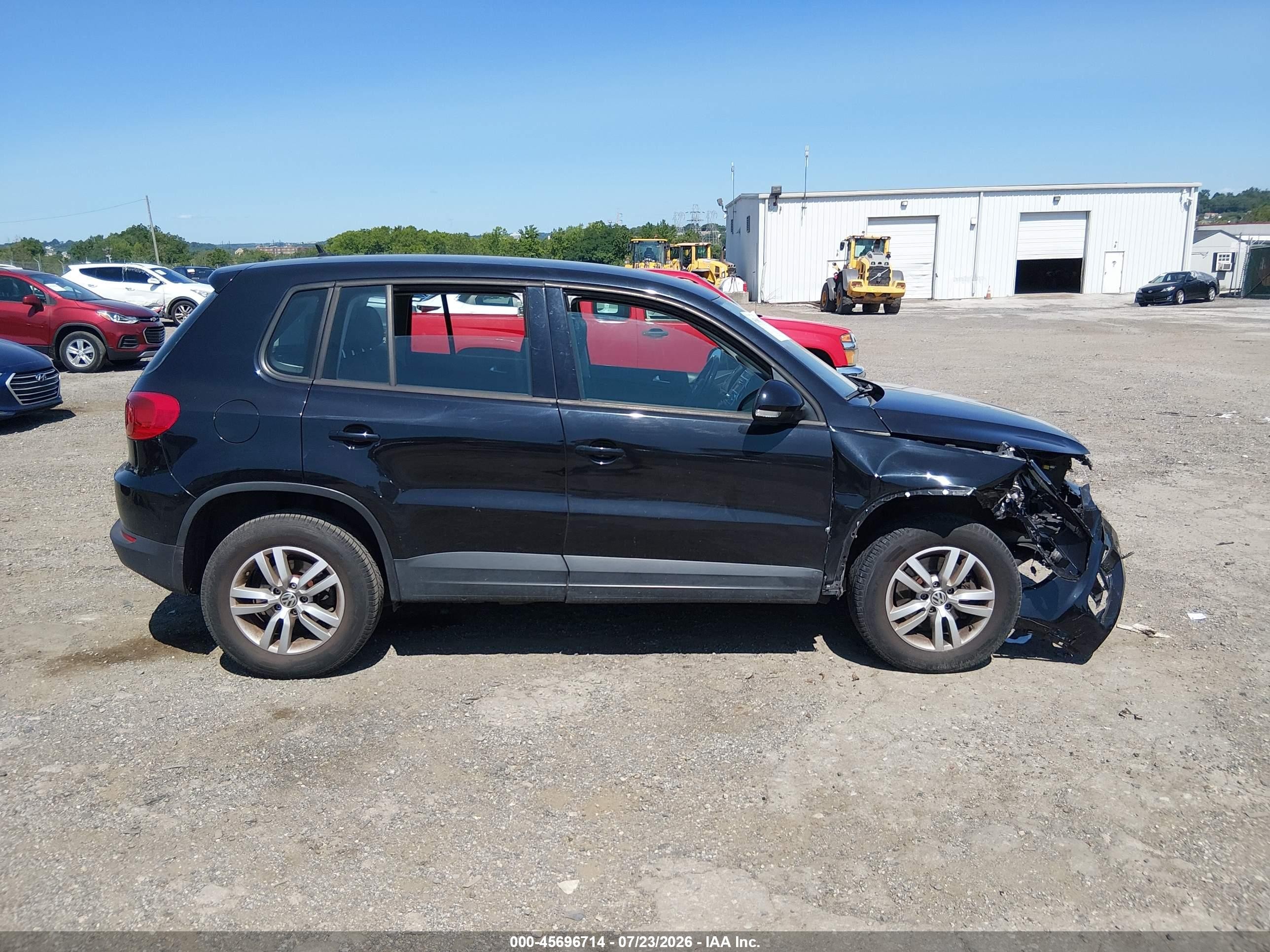2014 Volkswagen Tiguan S Black vin: WVGAV3AX4EW593218