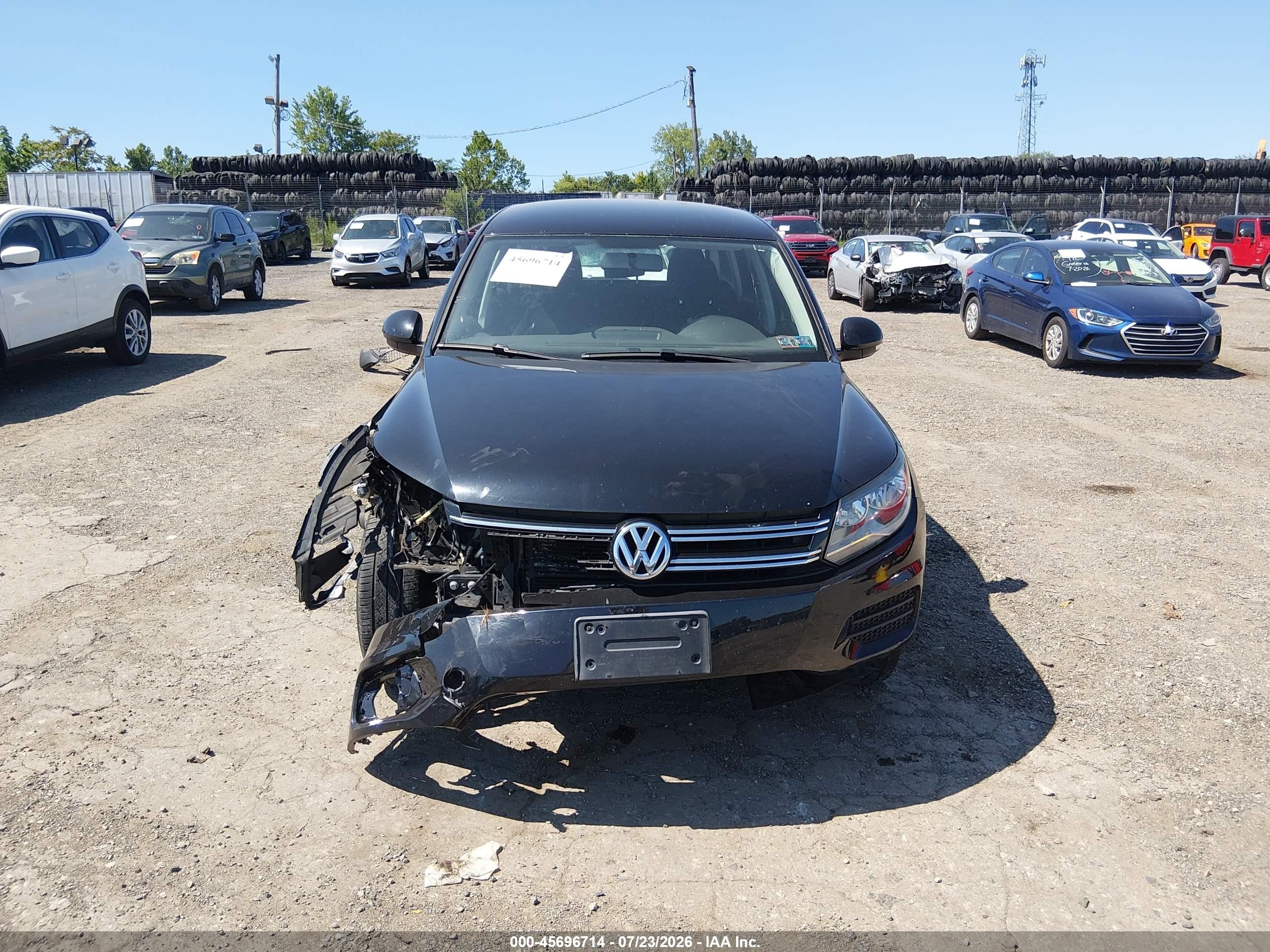 2014 Volkswagen Tiguan S Black vin: WVGAV3AX4EW593218