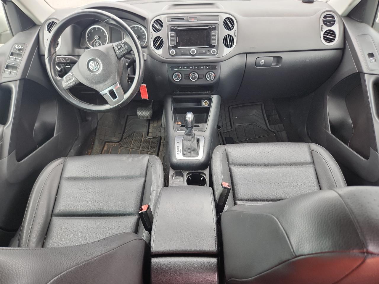 2013 Volkswagen Tiguan S Silver vin: WVGAV3AX5DW617248