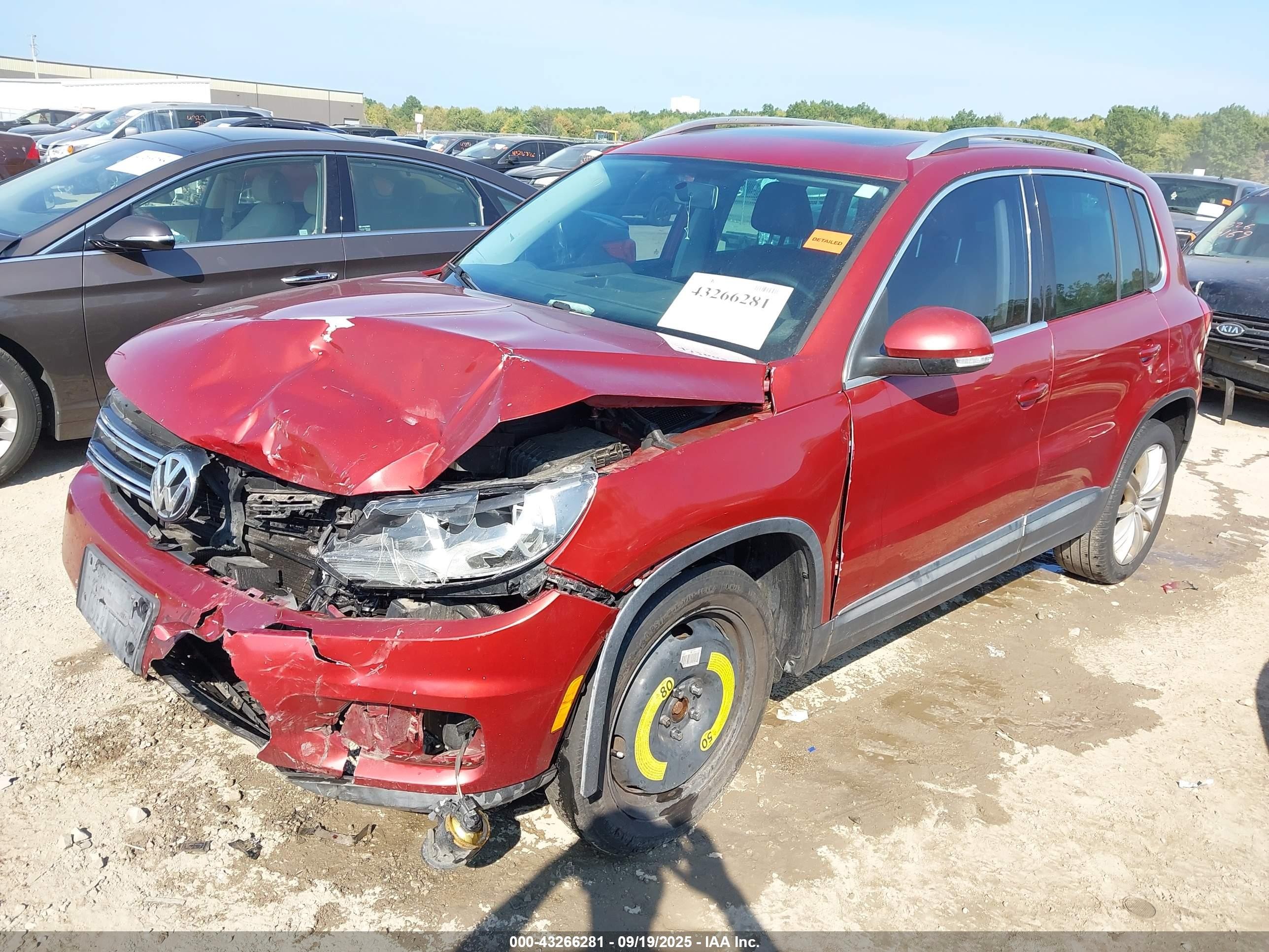 2014 Volkswagen Tiguan Sel Red vin: WVGAV3AX5EW110934