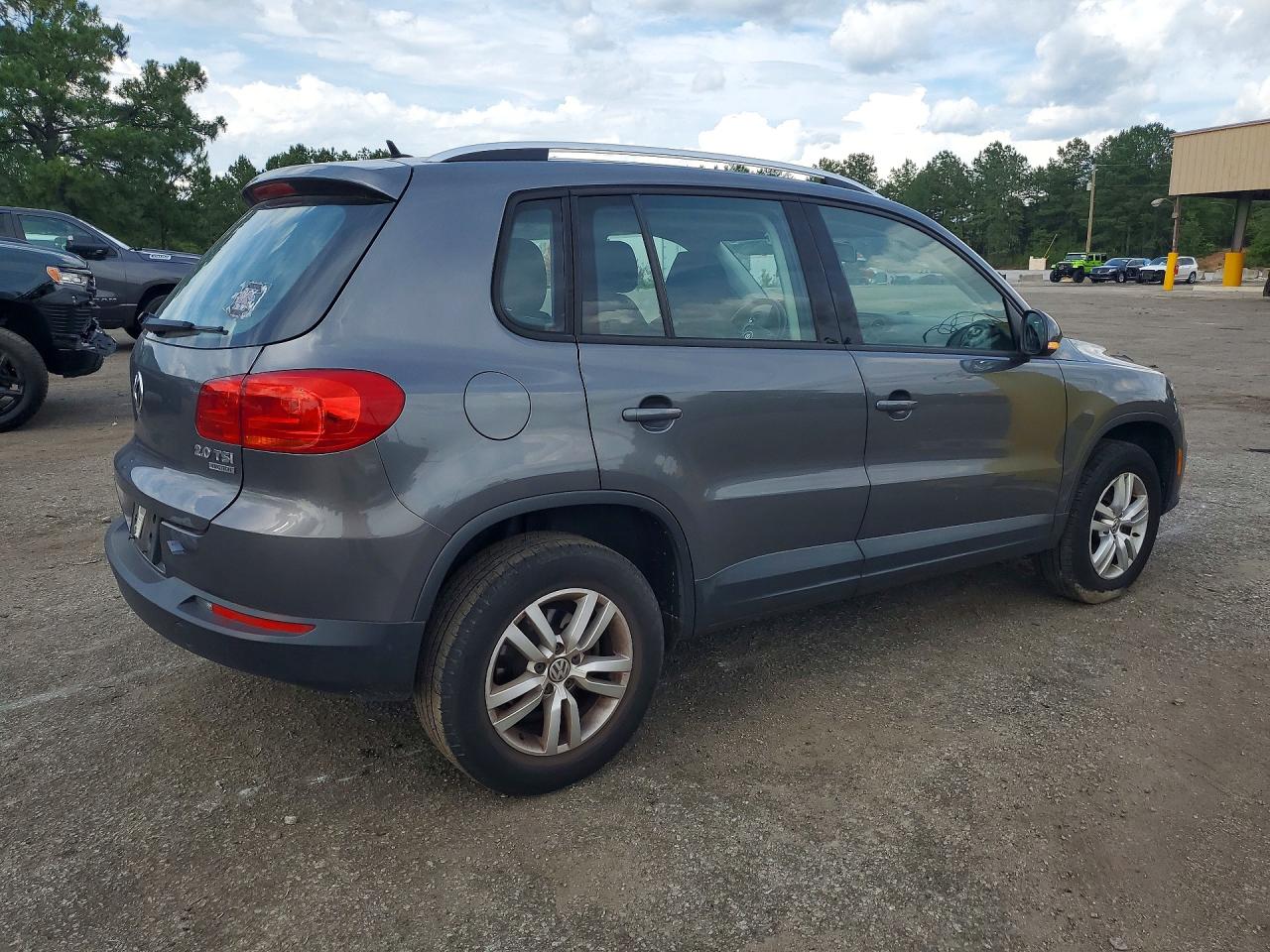 2014 Volkswagen Tiguan S Silver vin: WVGAV3AX5EW507026