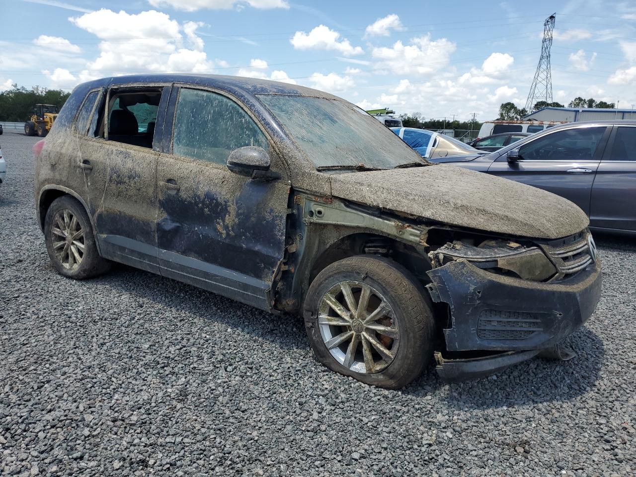 2014 Volkswagen Tiguan S Gray vin: WVGAV3AX5EW519368