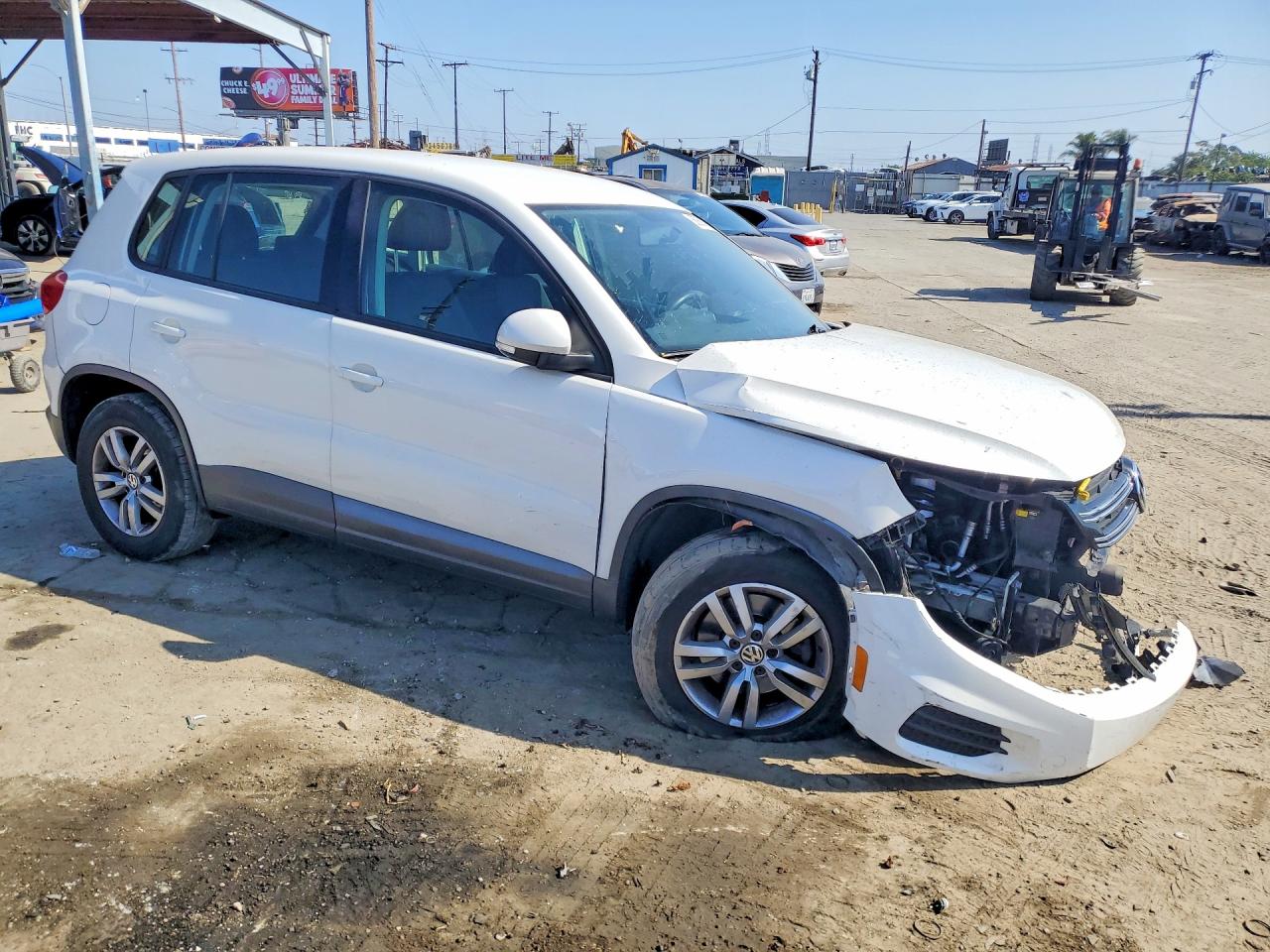 2014 Volkswagen Tiguan S White vin: WVGAV3AX5EW536123