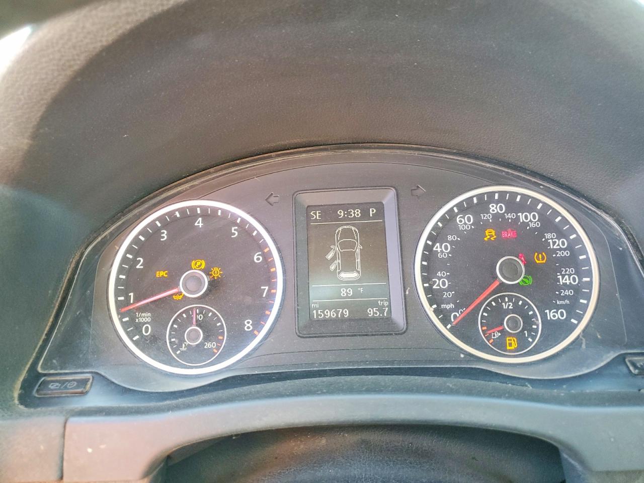2014 Volkswagen Tiguan S Белый vin: WVGAV3AX5EW542665