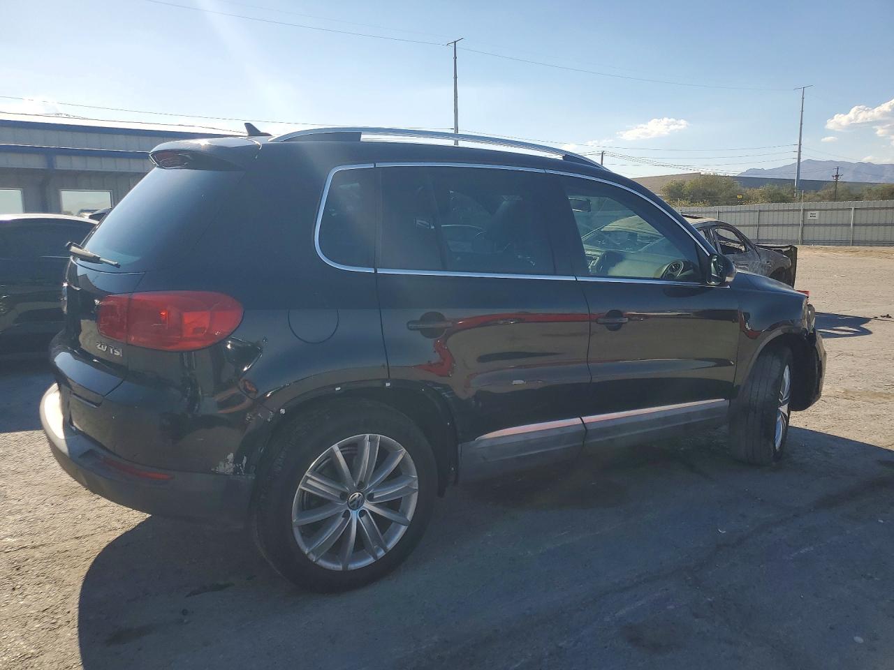 2013 Volkswagen Tiguan S Black vin: WVGAV3AX6DW598659