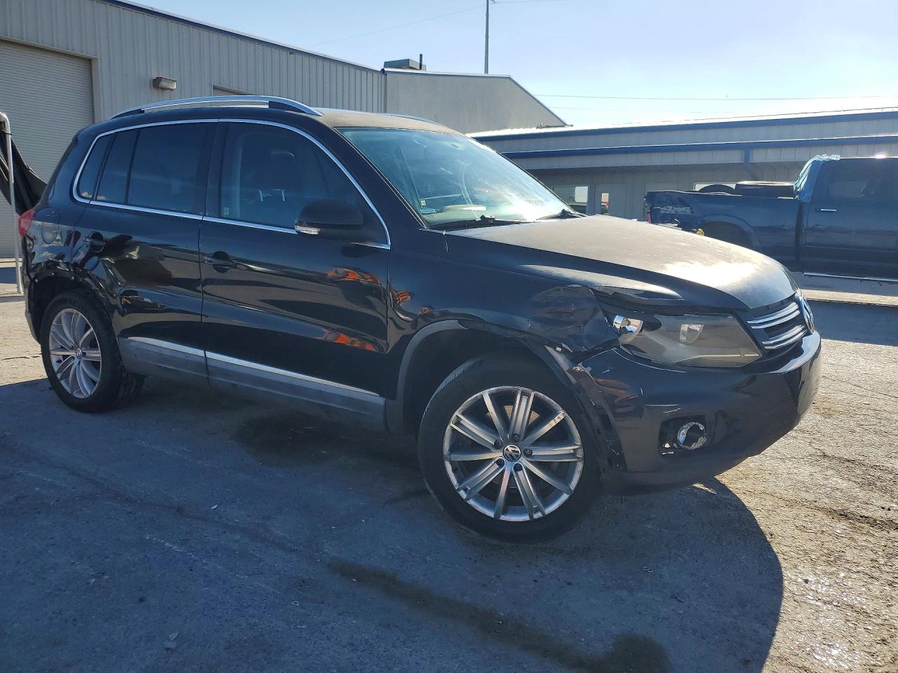 2013 Volkswagen Tiguan S Black vin: WVGAV3AX6DW598659