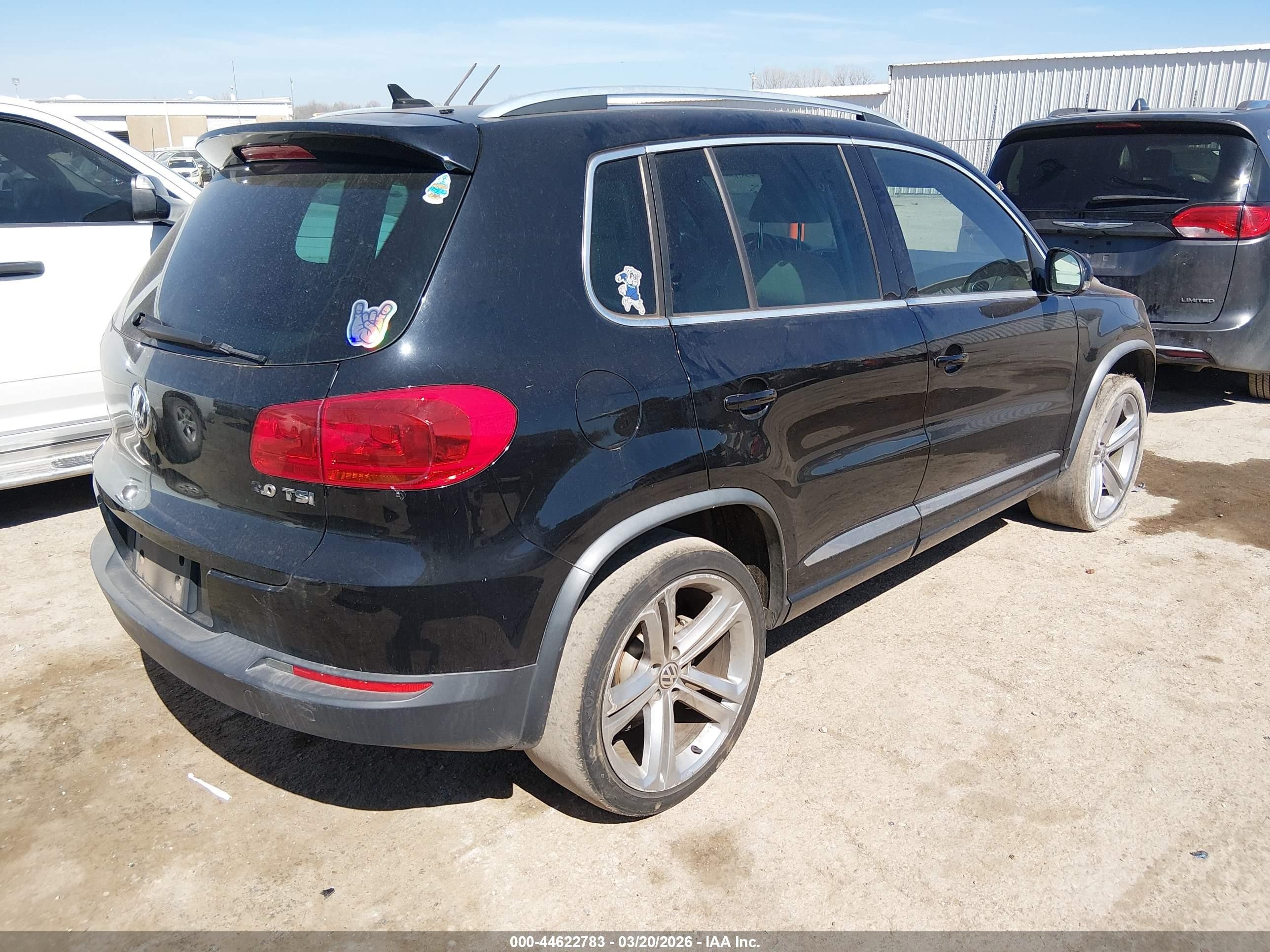 2014 Volkswagen Tiguan R-line Black vin: WVGAV3AX6EW013418