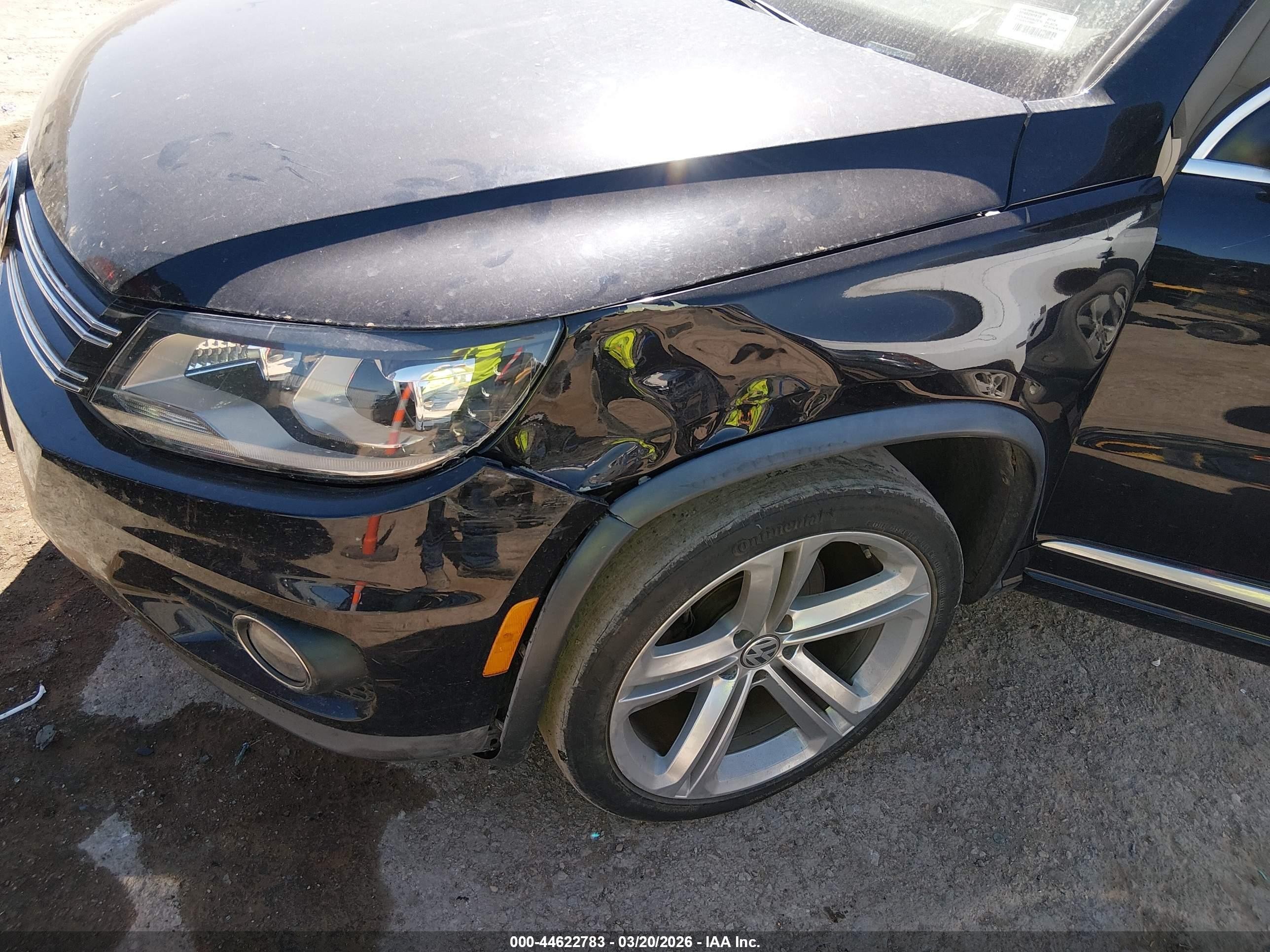 2014 Volkswagen Tiguan R-line Black vin: WVGAV3AX6EW013418