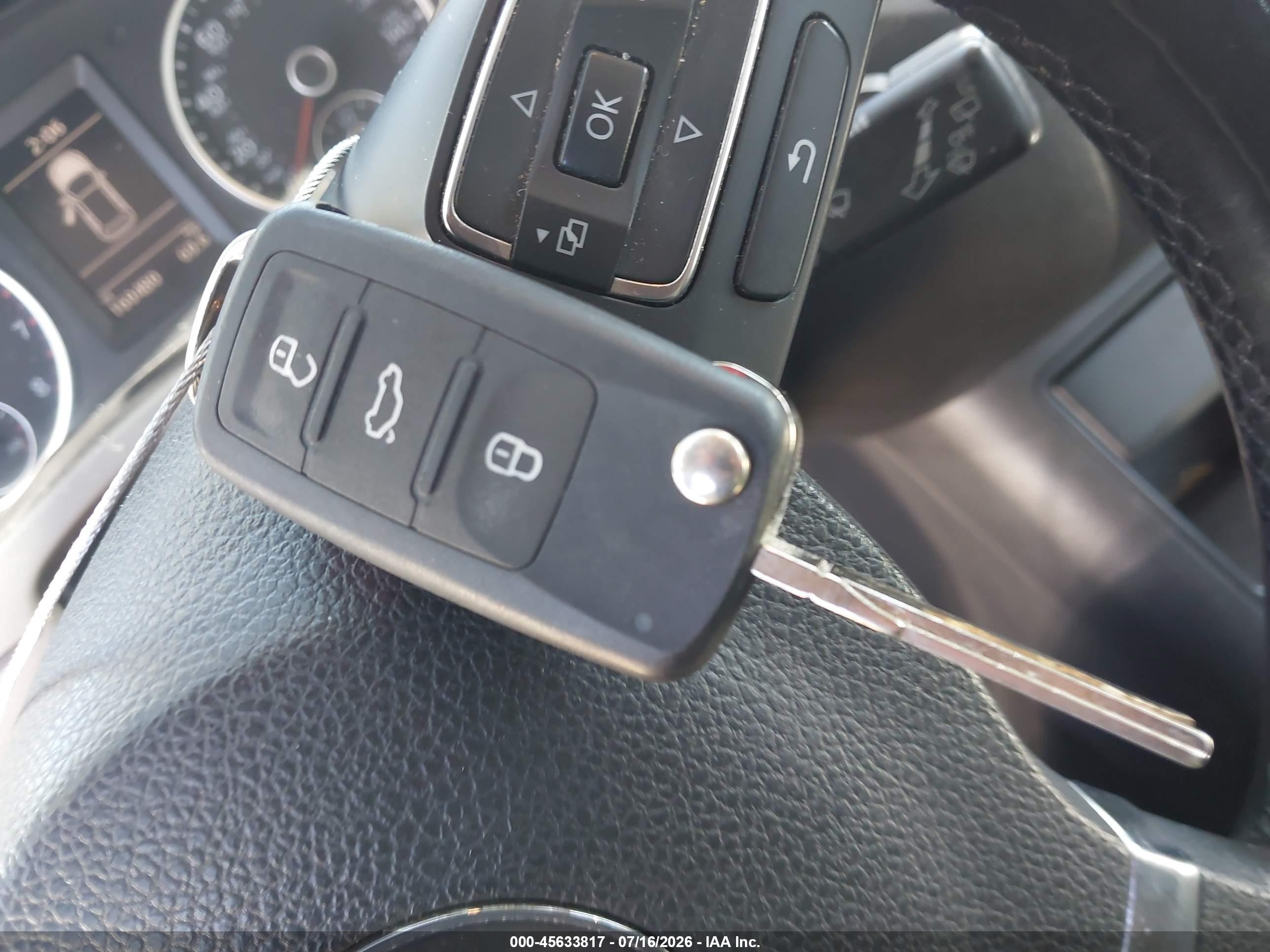 2014 Volkswagen Tiguan S Silver vin: WVGAV3AX6EW534865