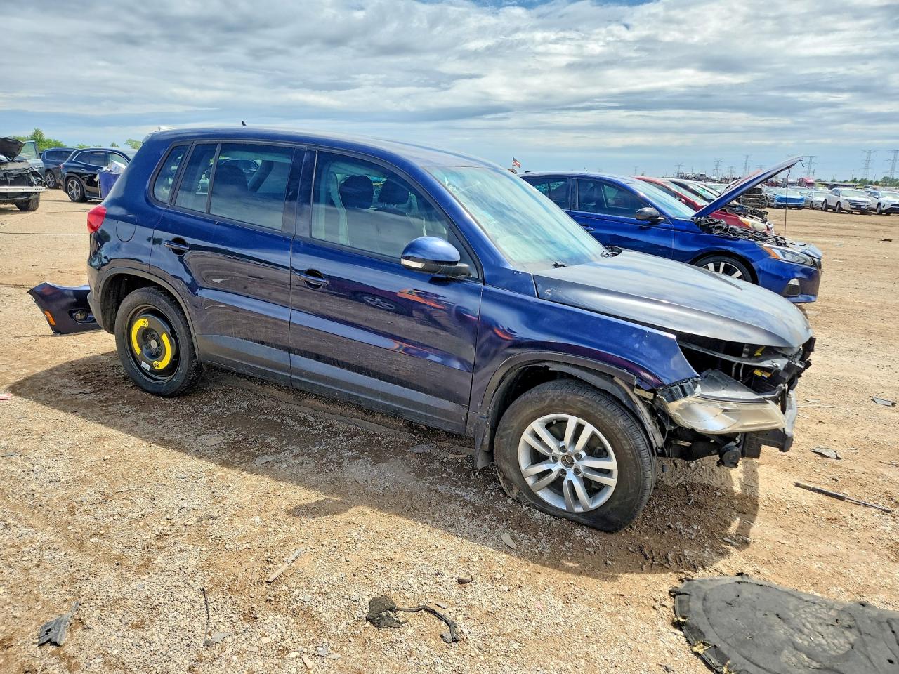 2014 Volkswagen Tiguan S/se/sel/r-line Blue vin: WVGAV3AX6EW548250