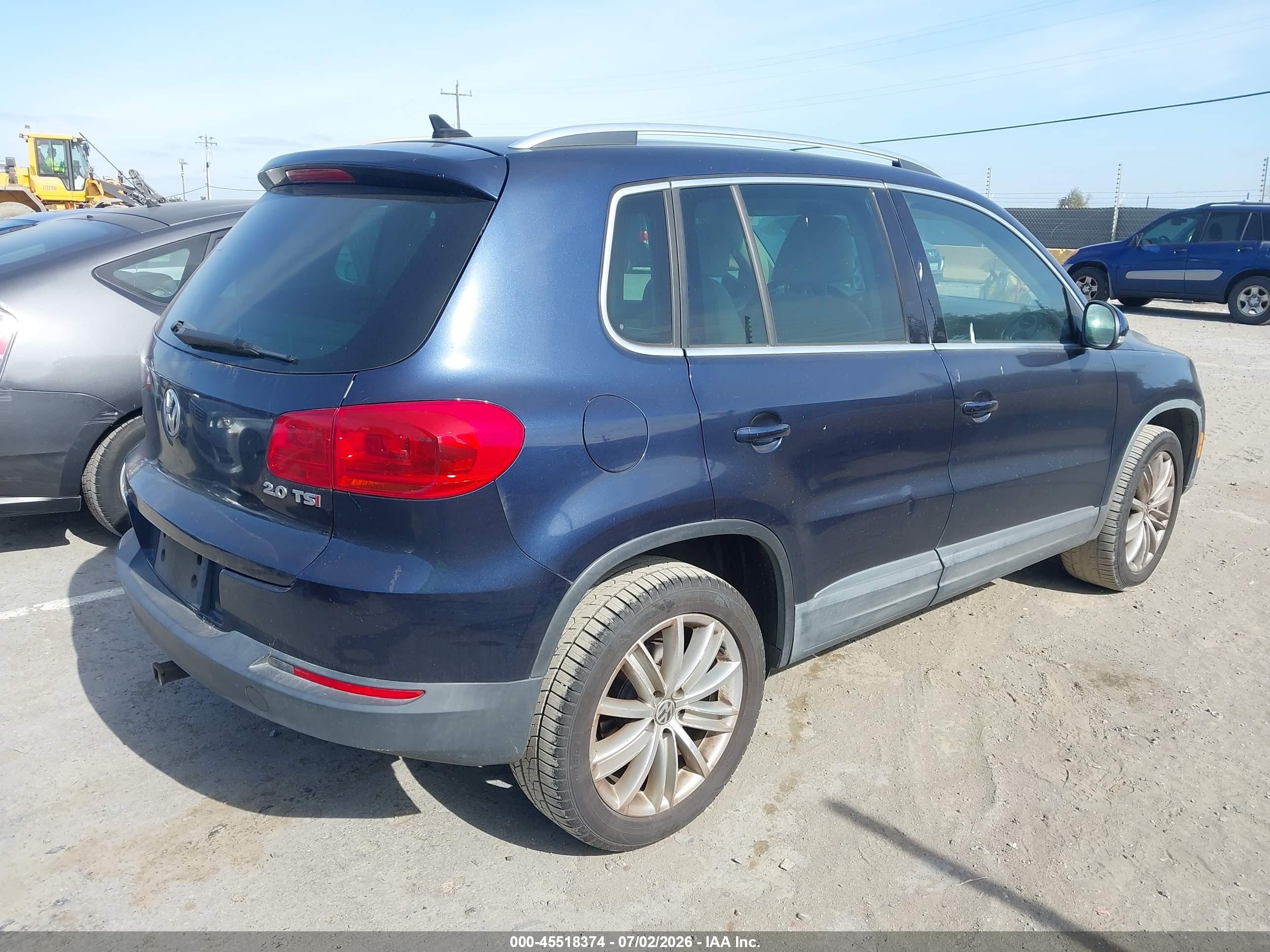 2014 Volkswagen Tiguan Se Blue vin: WVGAV3AX6EW553089