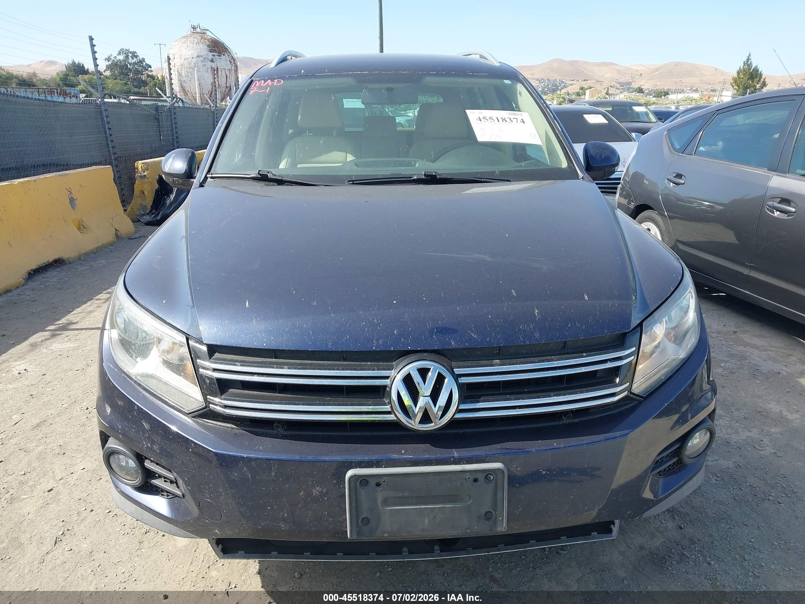 2014 Volkswagen Tiguan Se Blue vin: WVGAV3AX6EW553089