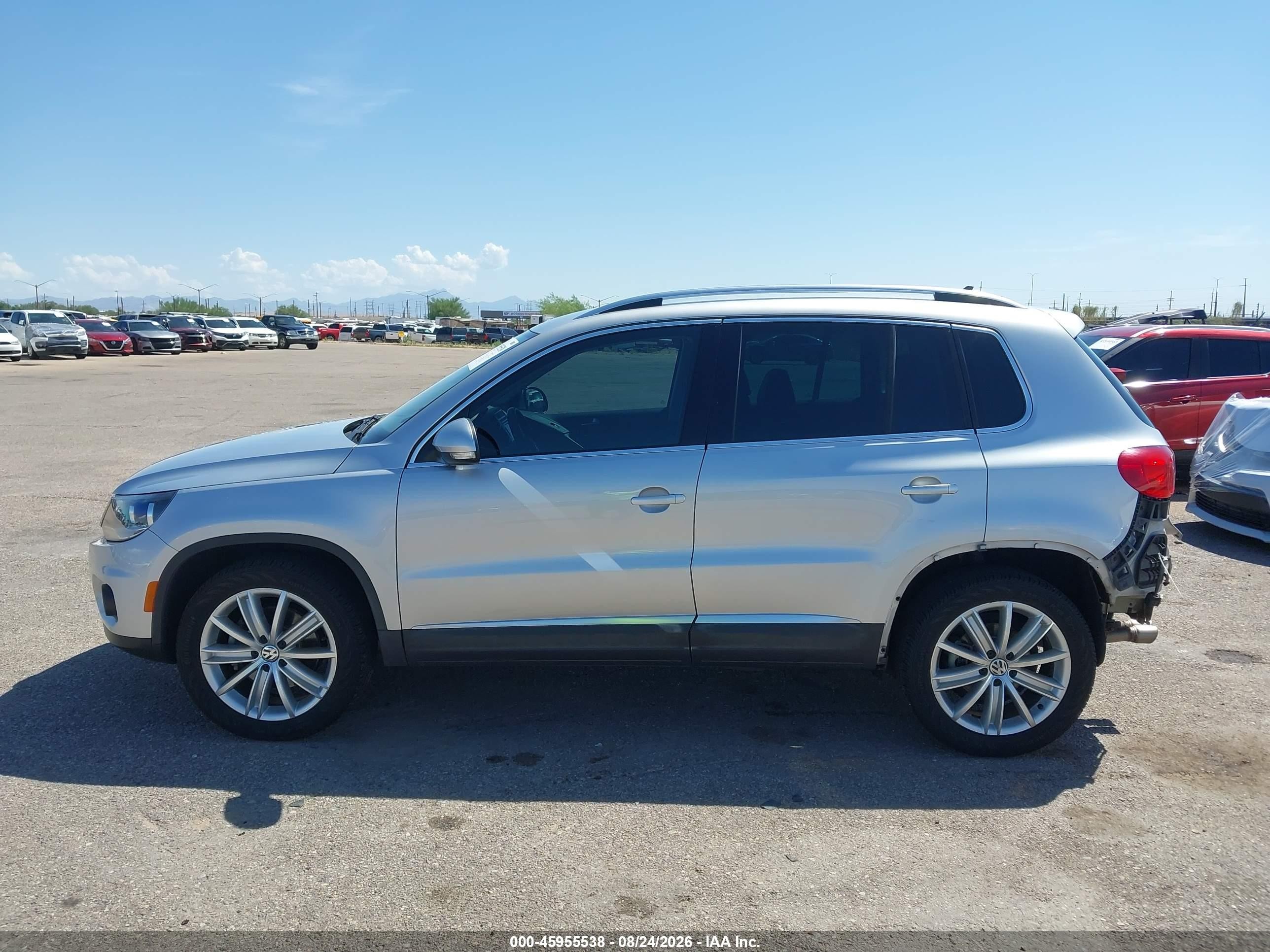 2014 Volkswagen Tiguan Se Серебряный vin: WVGAV3AX6EW562892