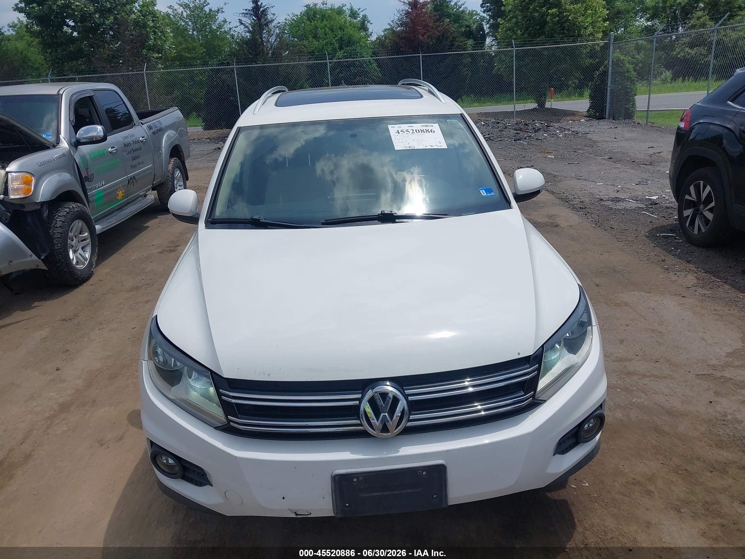 2013 Volkswagen Tiguan Se White vin: WVGAV3AX7DW563015