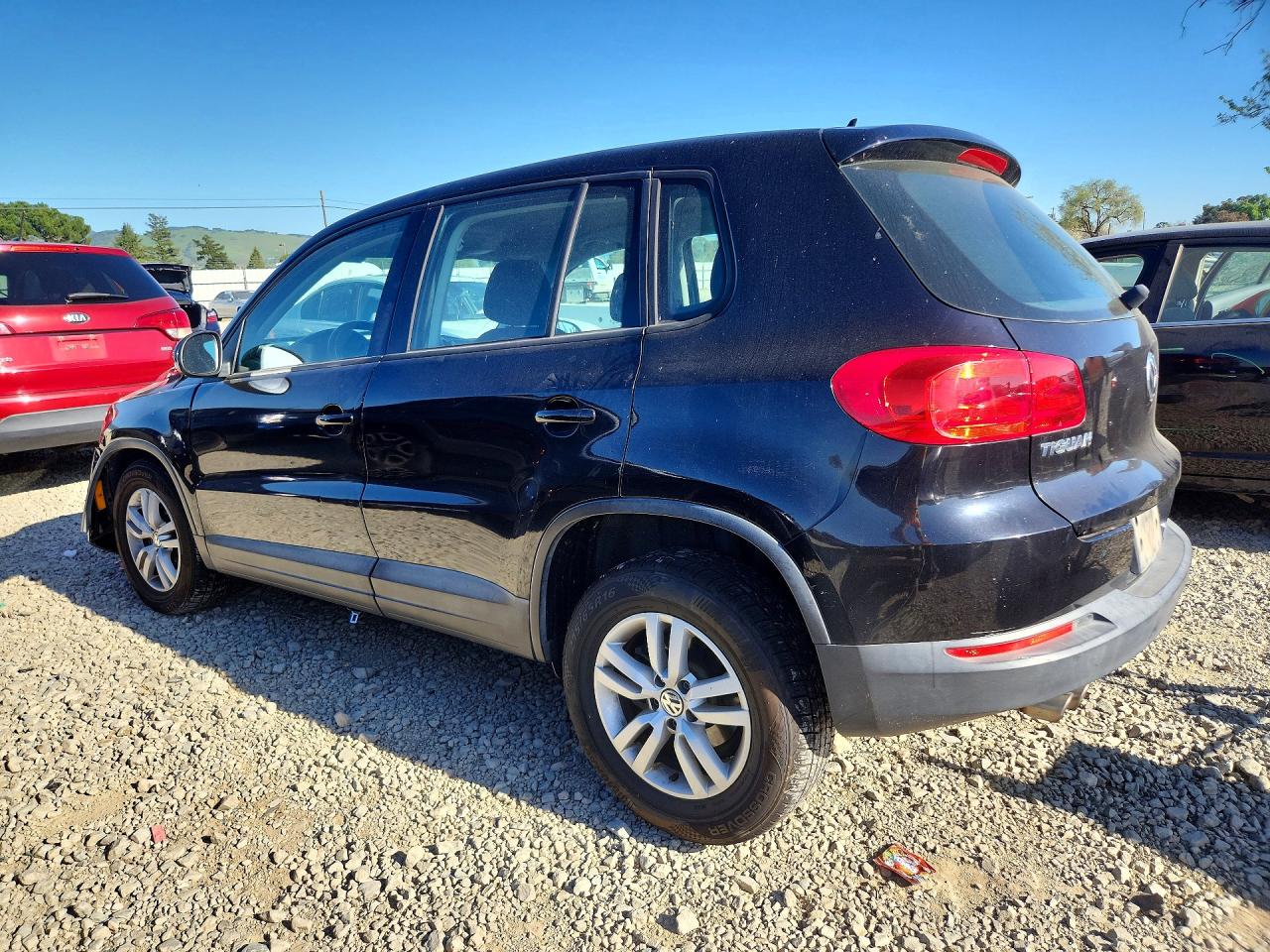 2013 Volkswagen Tiguan S Black vin: WVGAV3AX7DW567145