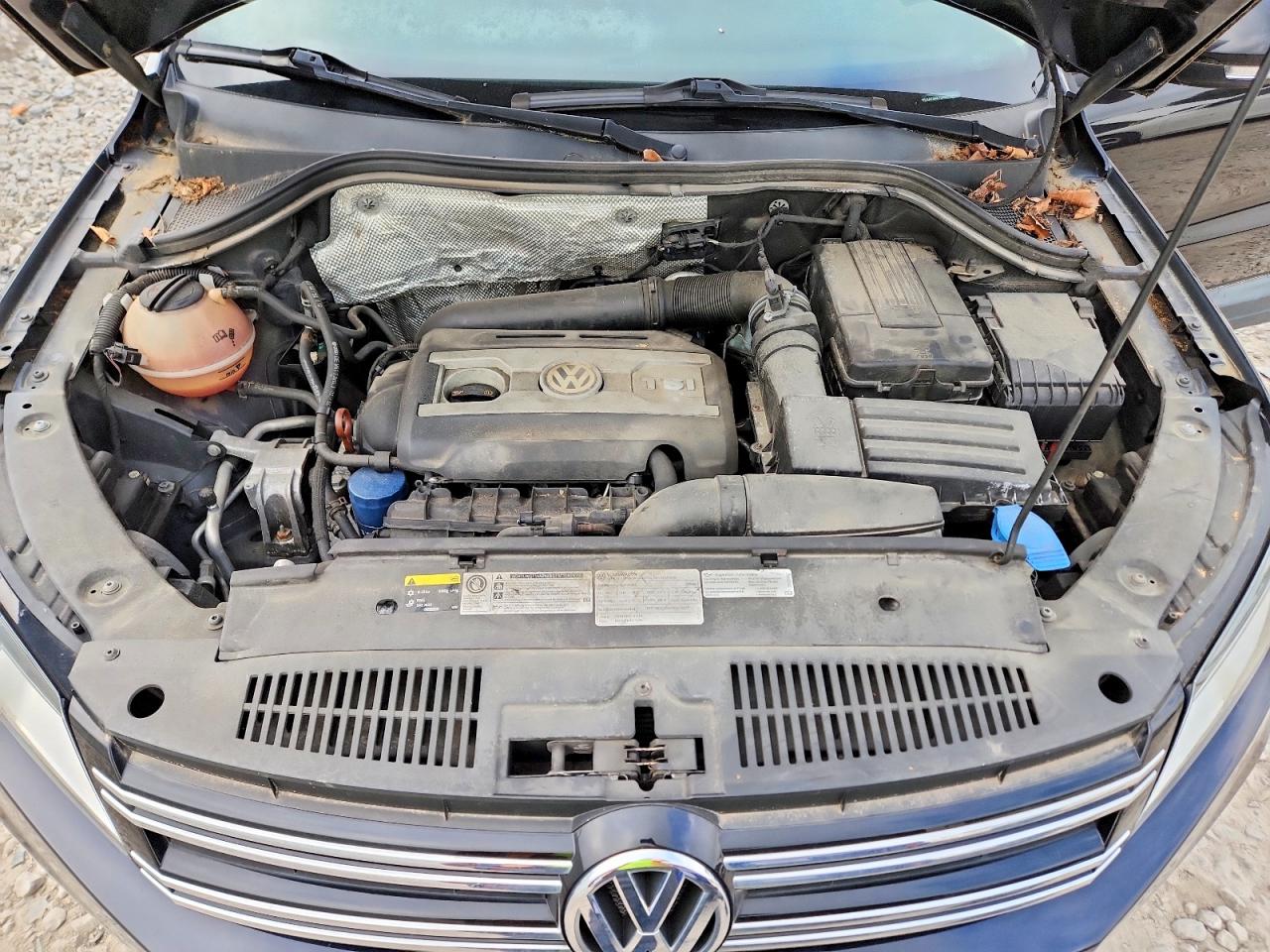 2013 Volkswagen Tiguan S Black vin: WVGAV3AX7DW592000