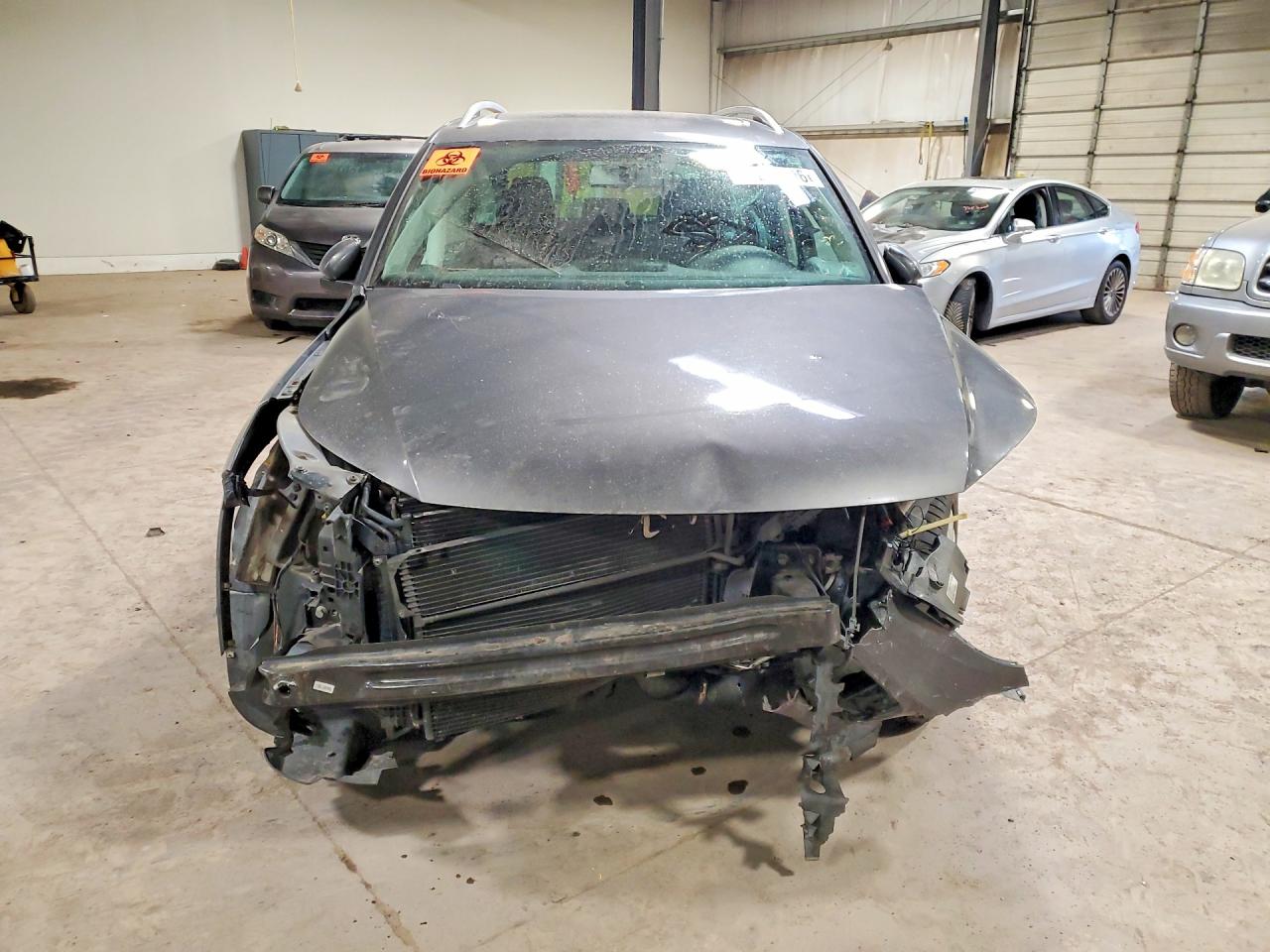 2013 Volkswagen Tiguan S Gray vin: WVGAV3AX7DW592613