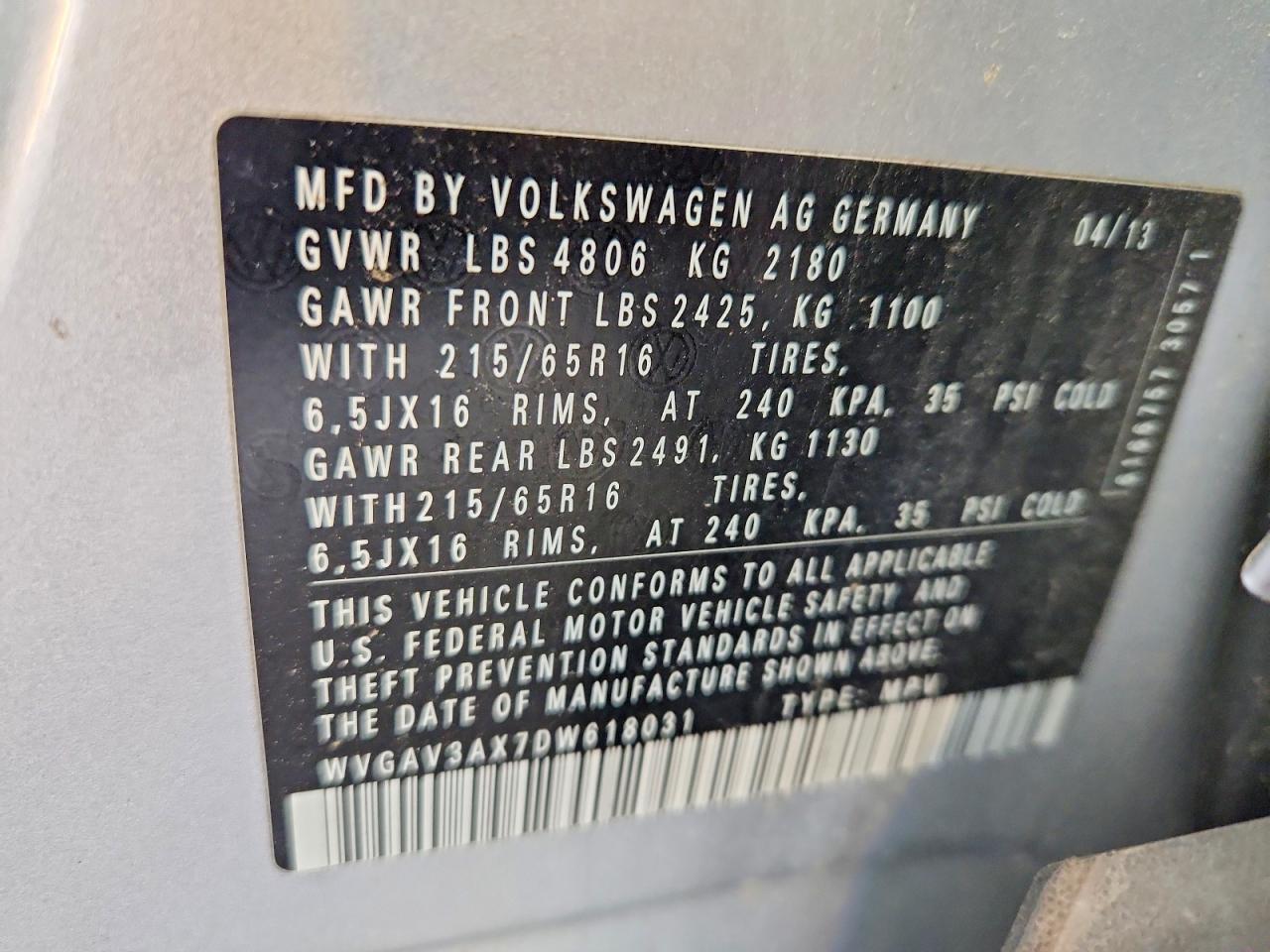 2013 Volkswagen Tiguan S Silver vin: WVGAV3AX7DW618031