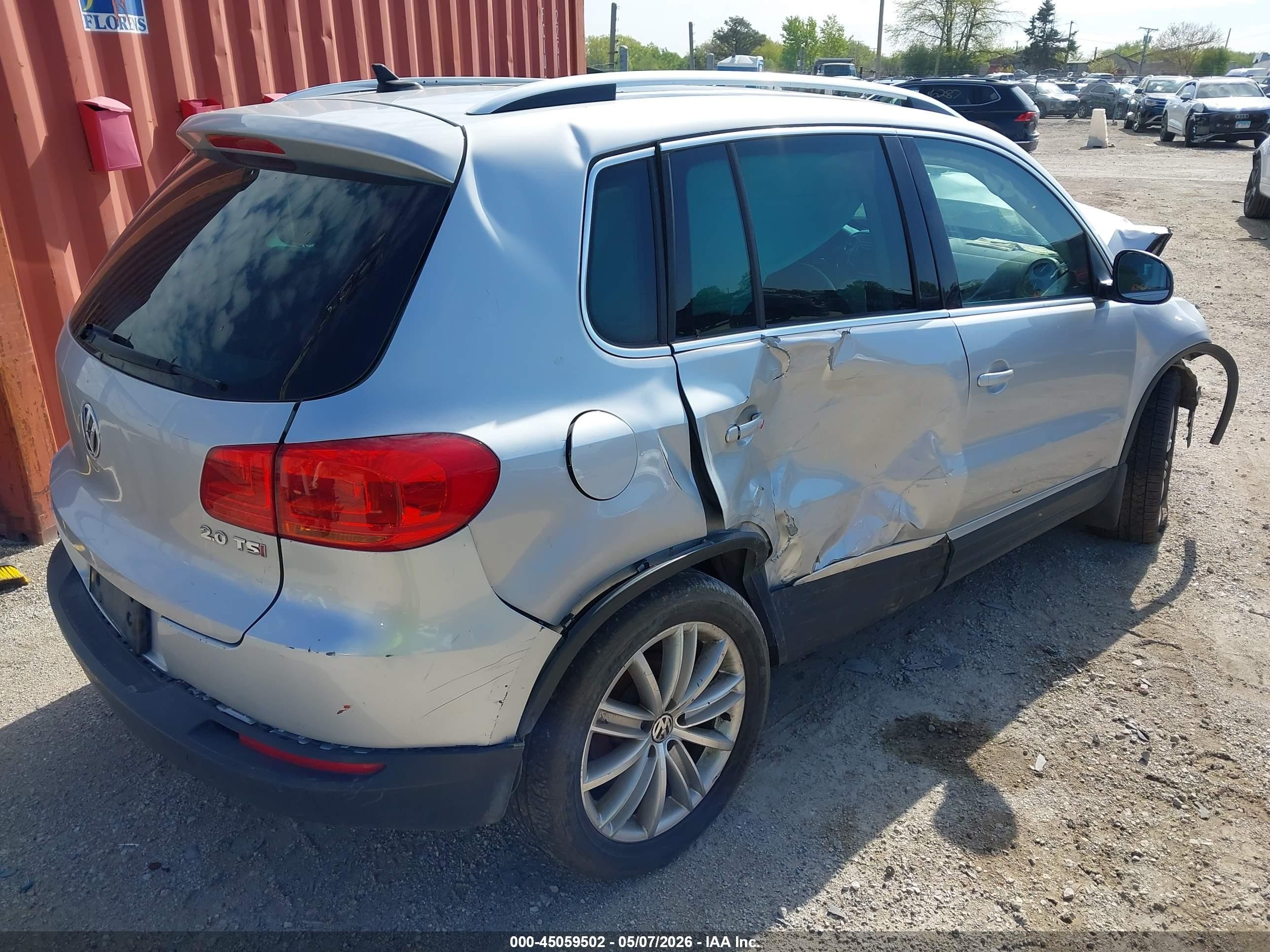 2013 Volkswagen Tiguan Se Silver vin: WVGAV3AX7DW627005
