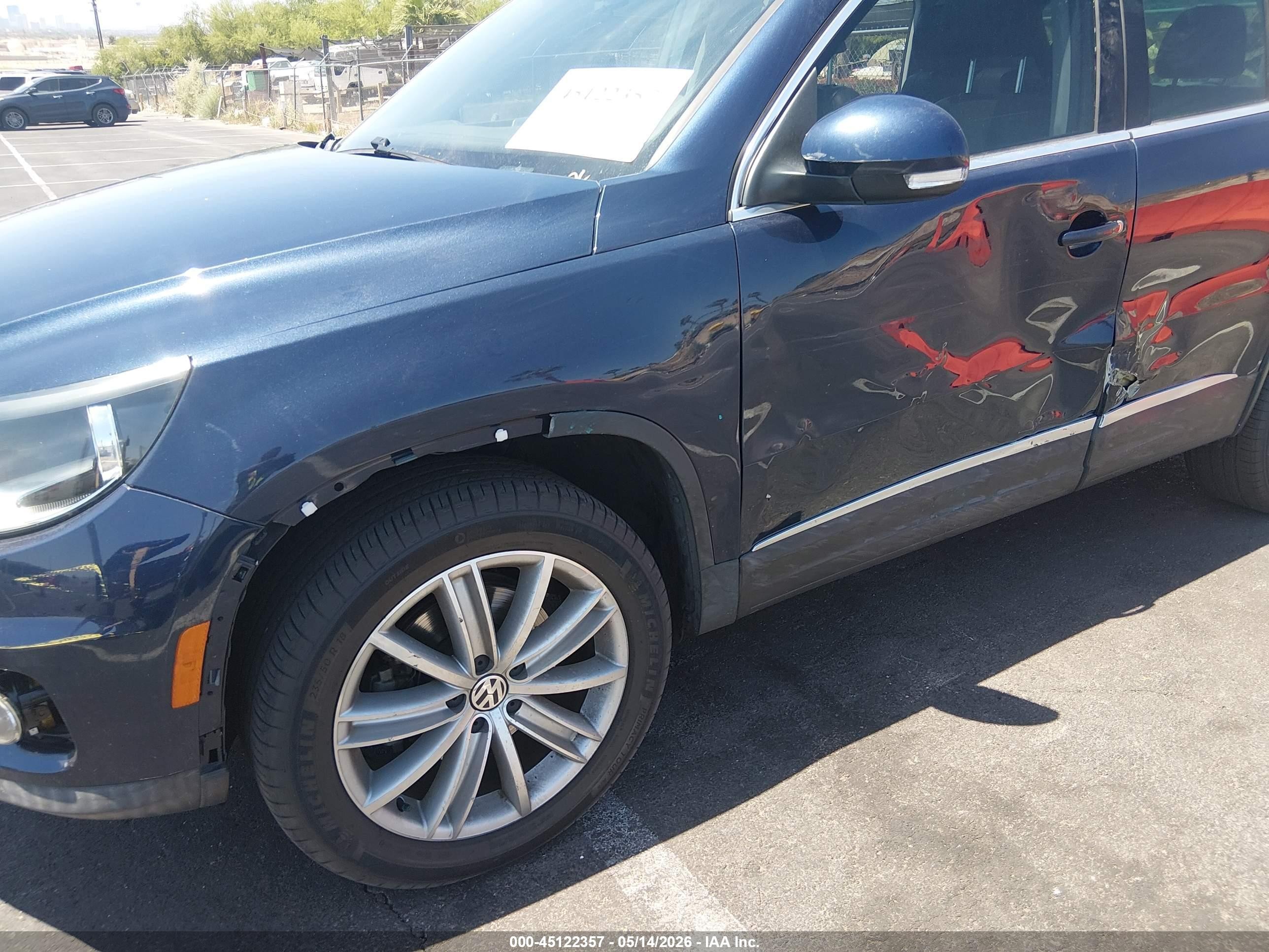 2014 Volkswagen Tiguan Sel Blue vin: WVGAV3AX7EW559659