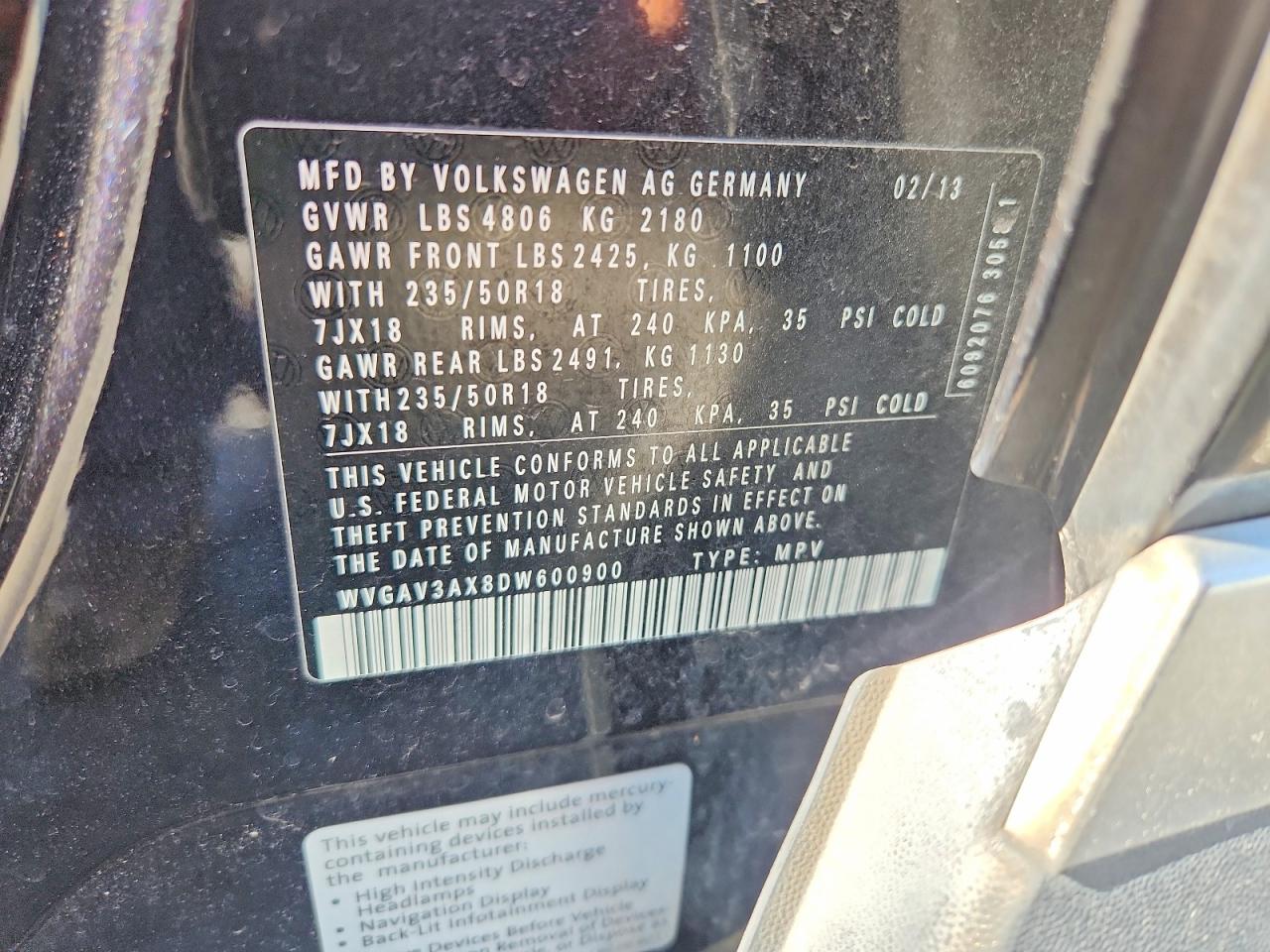 2013 Volkswagen Tiguan S Черный vin: WVGAV3AX8DW600900