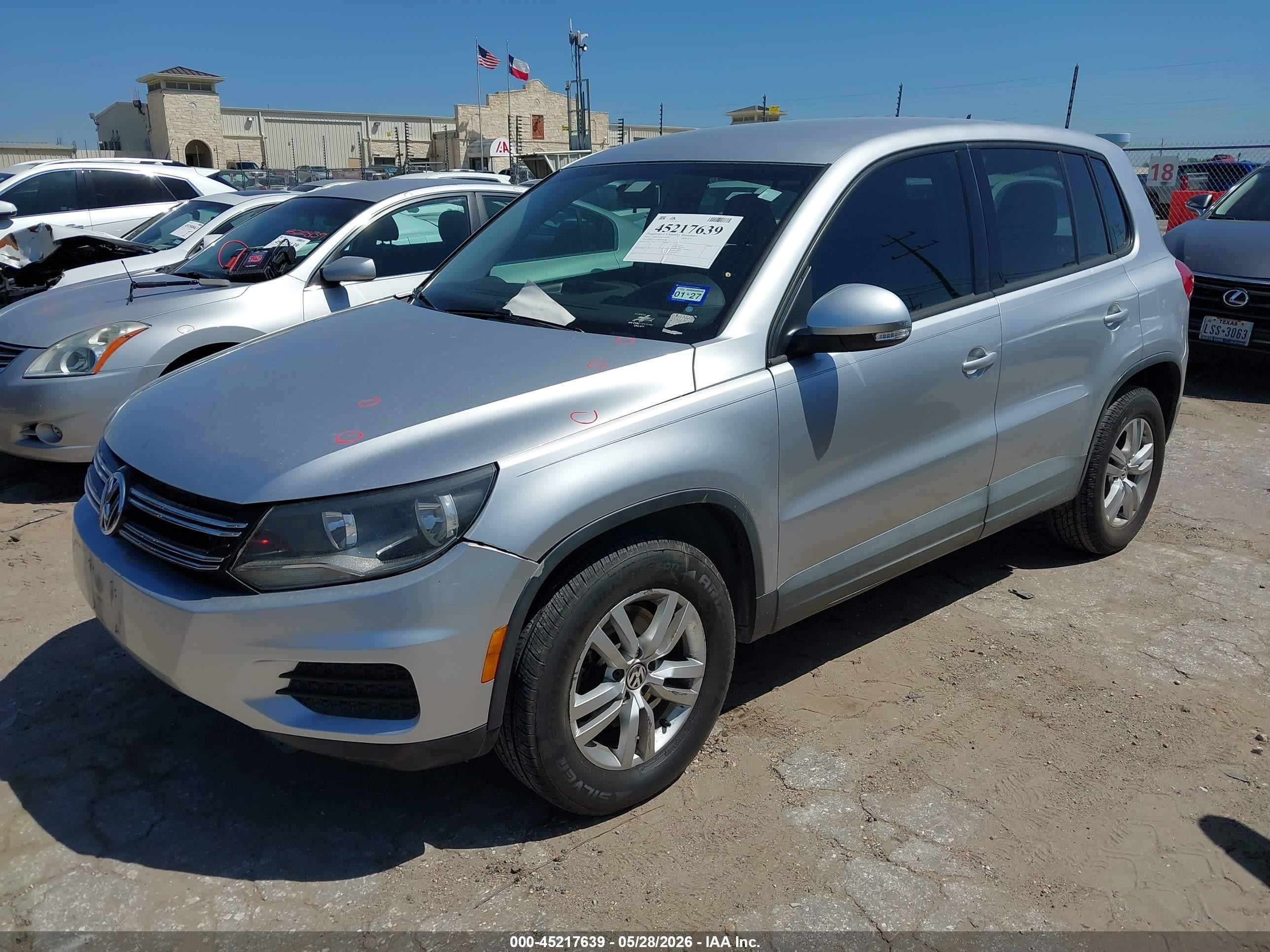 2014 Volkswagen Tiguan S Silver vin: WVGAV3AX8EW525388