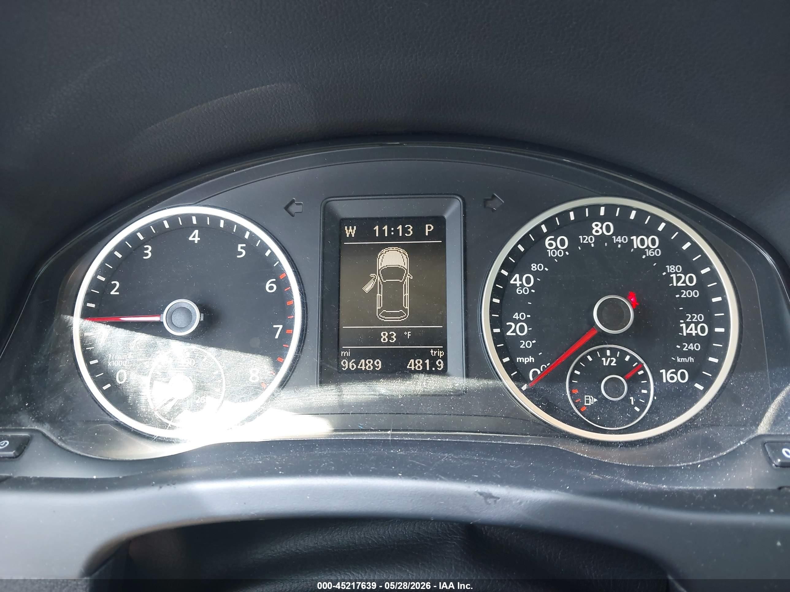 2014 Volkswagen Tiguan S Silver vin: WVGAV3AX8EW525388
