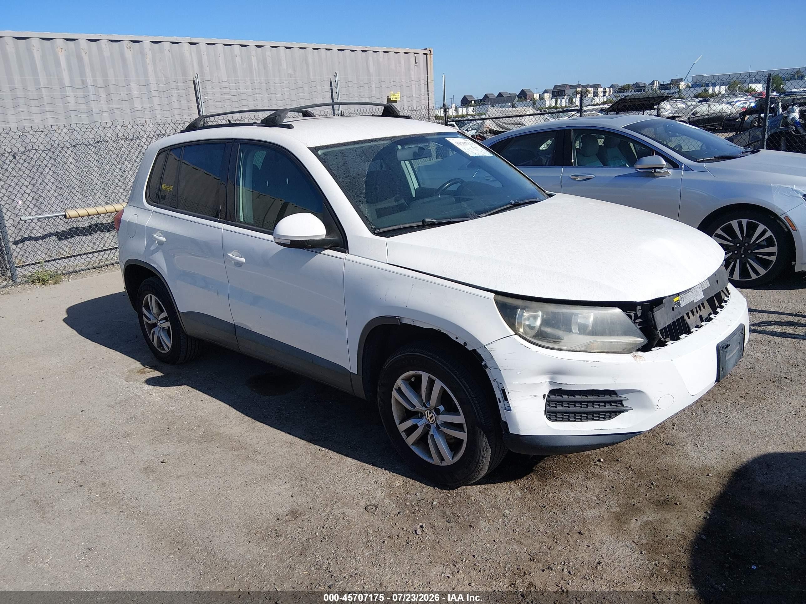 WVGAV3AX8EW530784