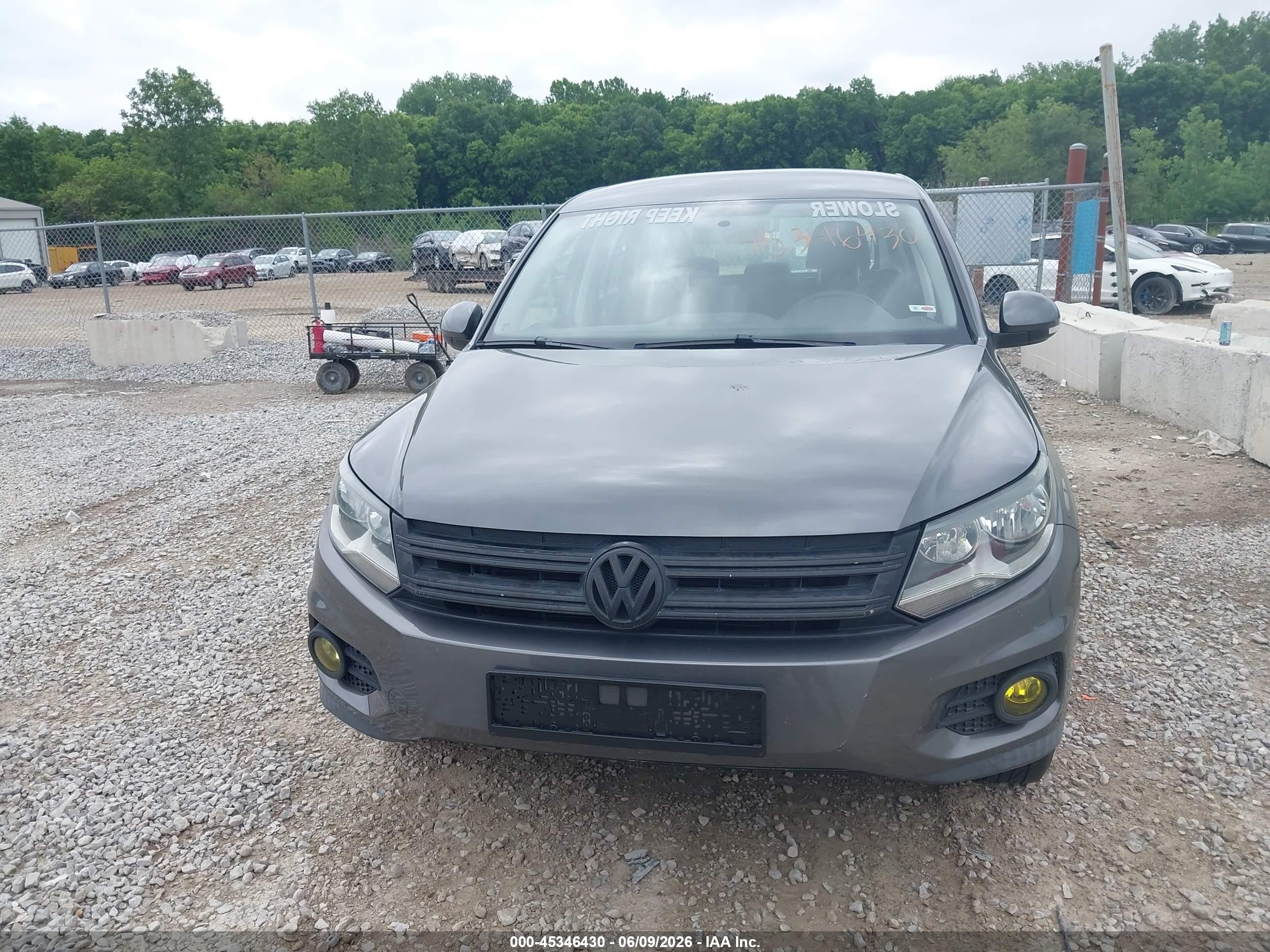 2014 Volkswagen Tiguan S Gray vin: WVGAV3AX8EW541087