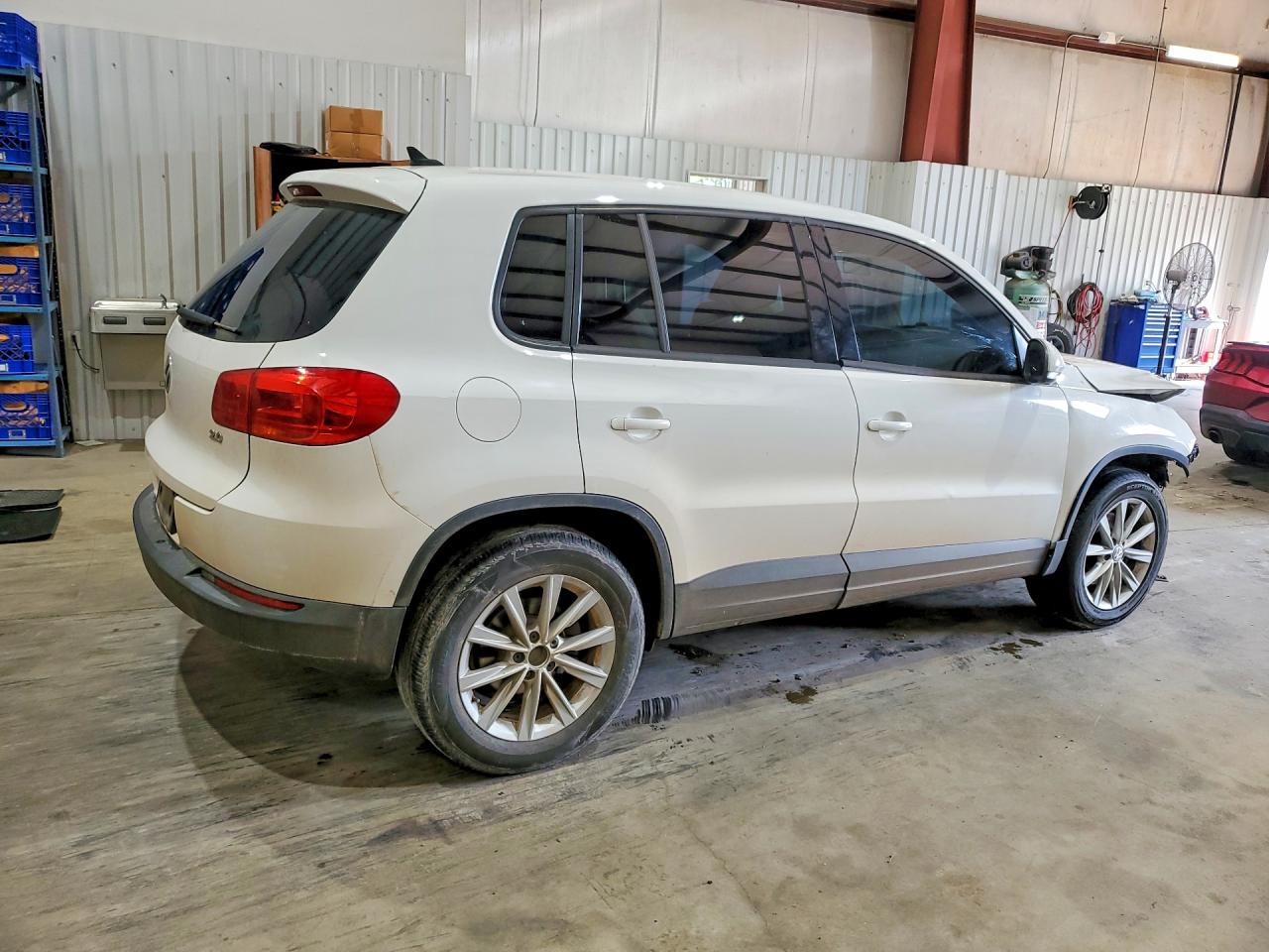 2014 Volkswagen Tiguan S White vin: WVGAV3AX8EW541770