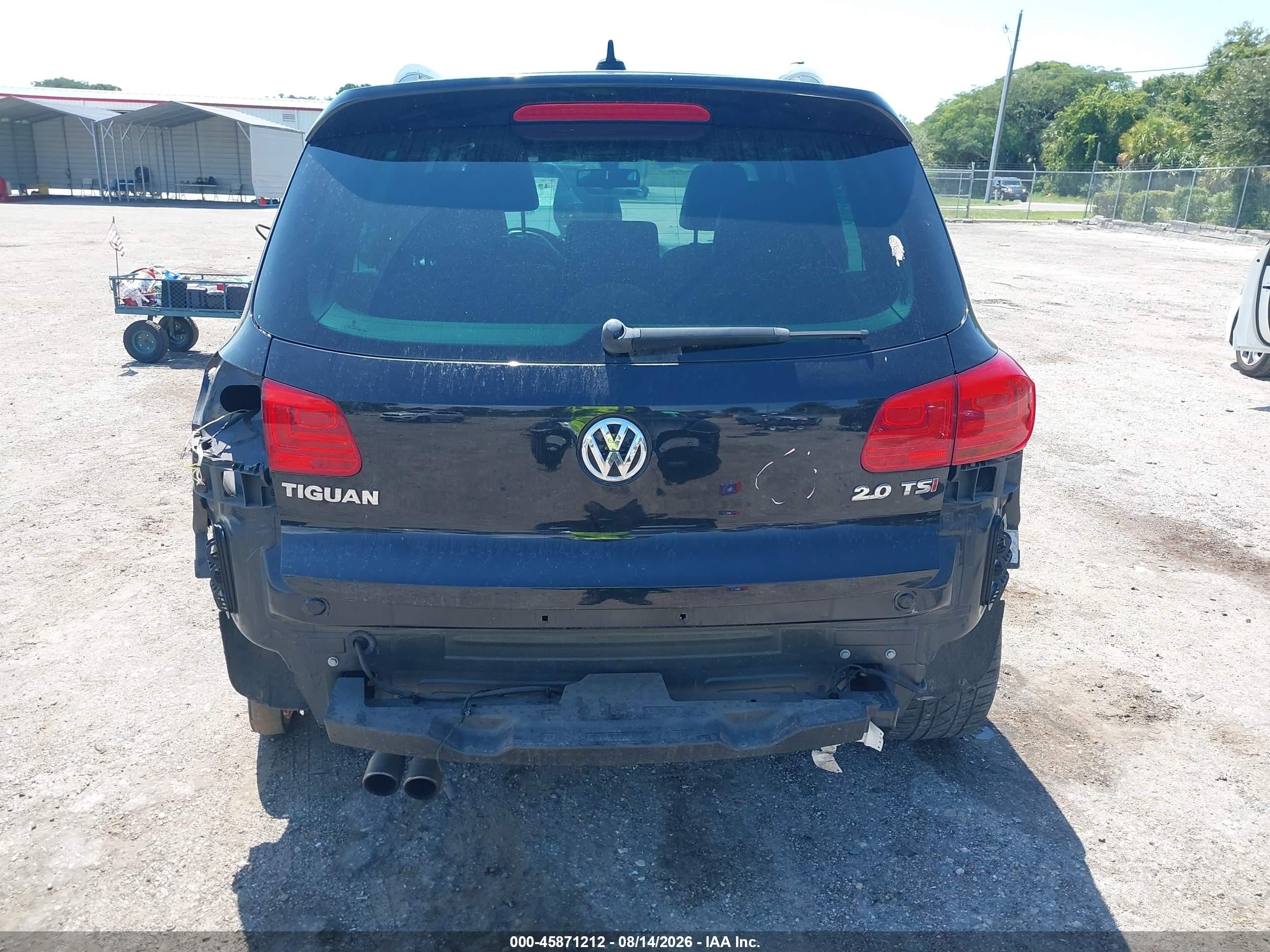 2014 Volkswagen Tiguan R-line Black vin: WVGAV3AX8EW560609