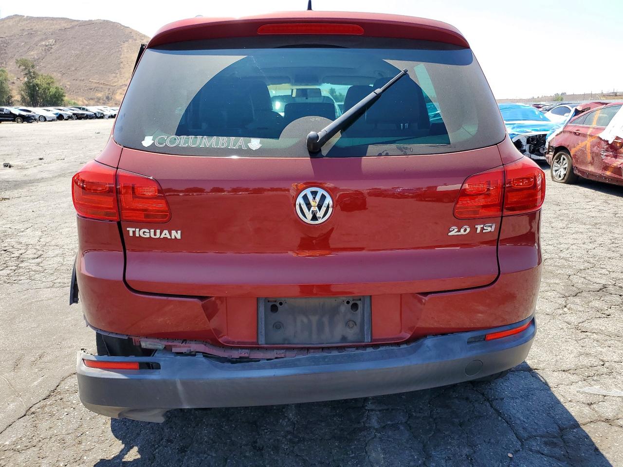 2013 Volkswagen Tiguan S Red vin: WVGAV3AX9DW069903