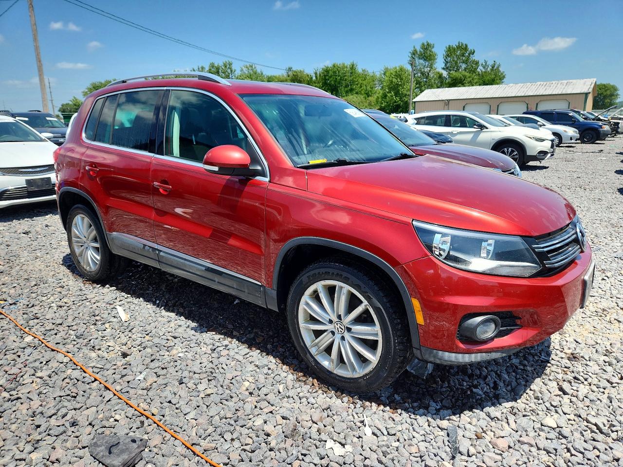 2013 Volkswagen Tiguan S Red vin: WVGAV3AX9DW085924