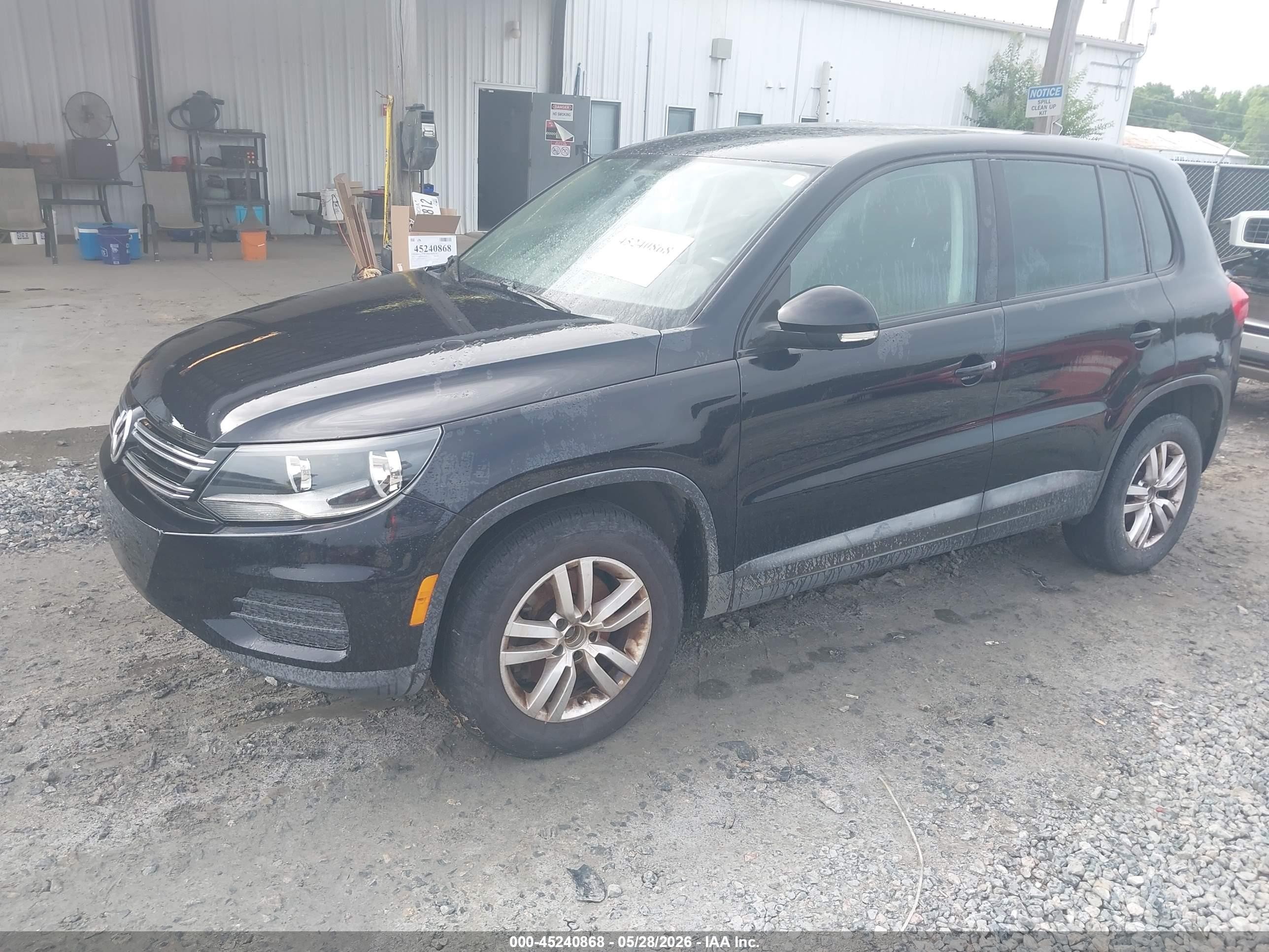 2013 Volkswagen Tiguan S Black vin: WVGAV3AX9DW609976