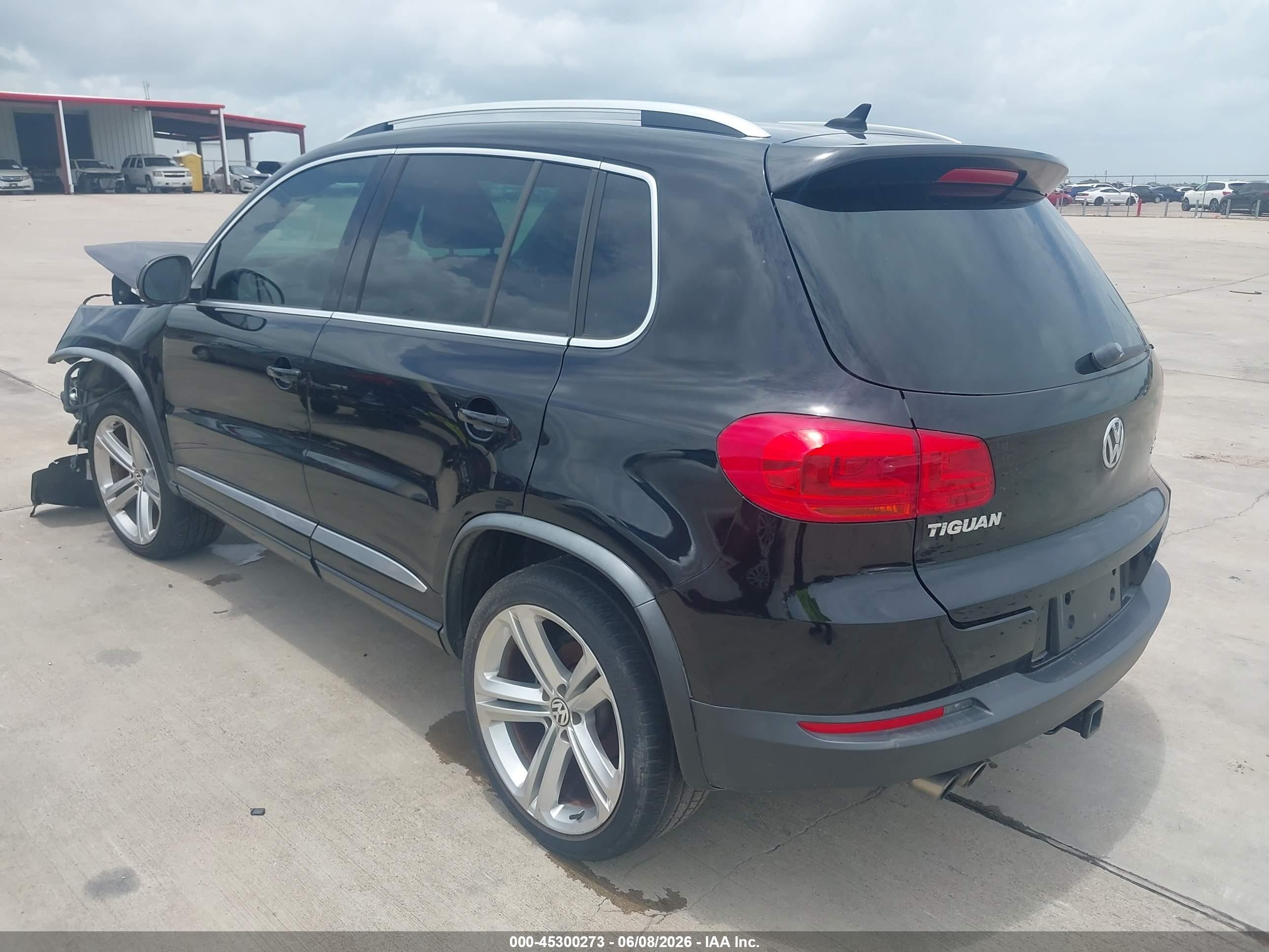 2014 Volkswagen Tiguan R-line Черный vin: WVGAV3AX9EW055744