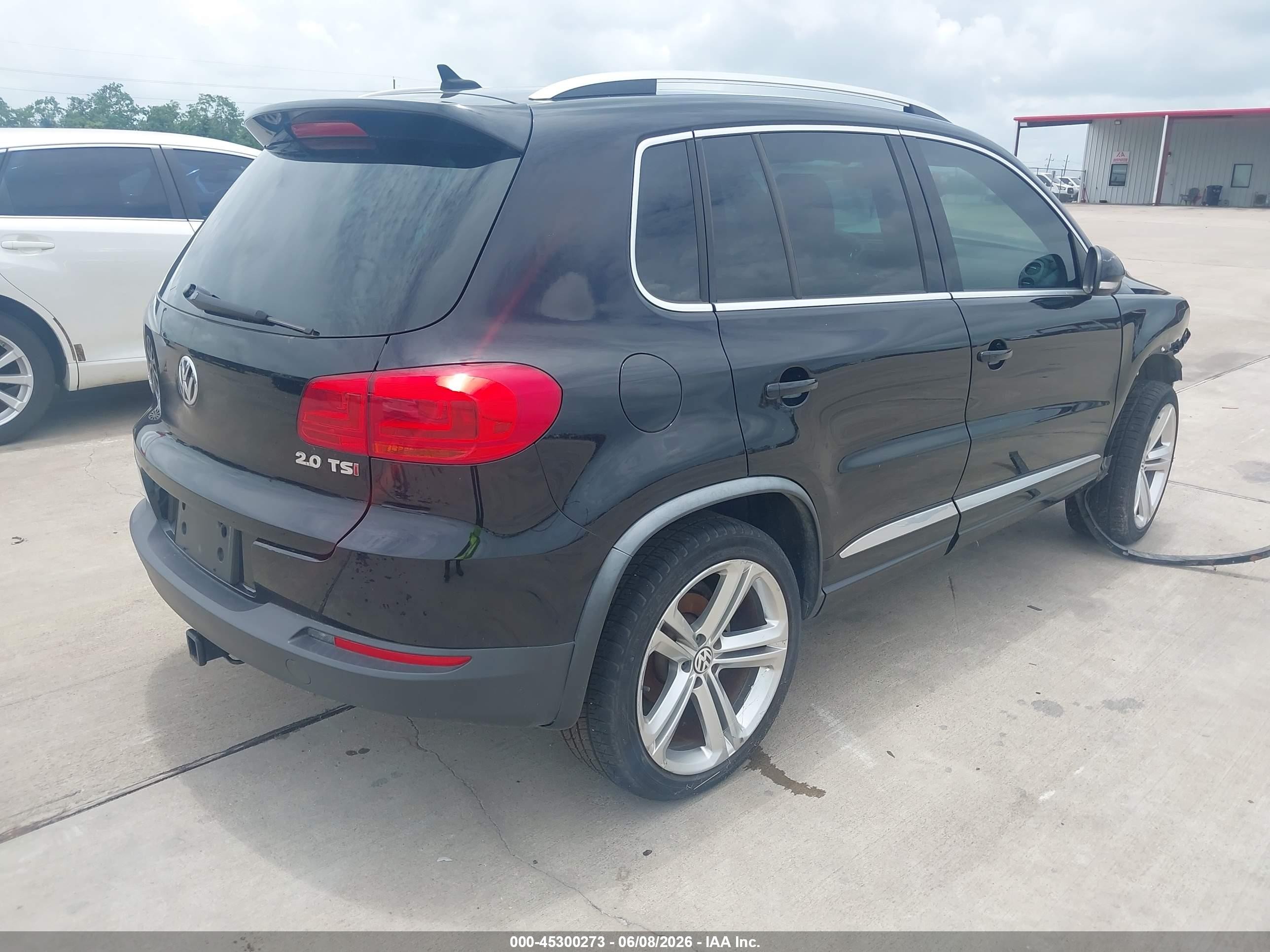 2014 Volkswagen Tiguan R-line Черный vin: WVGAV3AX9EW055744