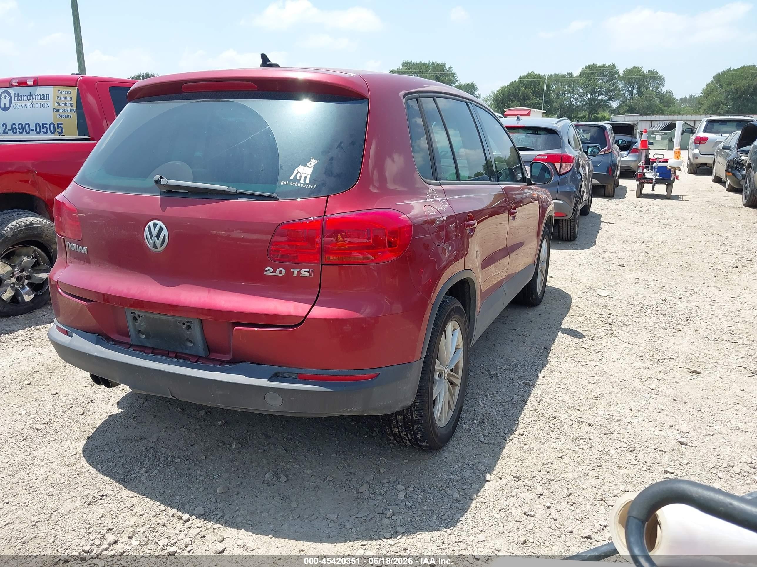 2014 Volkswagen Tiguan Se Maroon vin: WVGAV3AX9EW108569