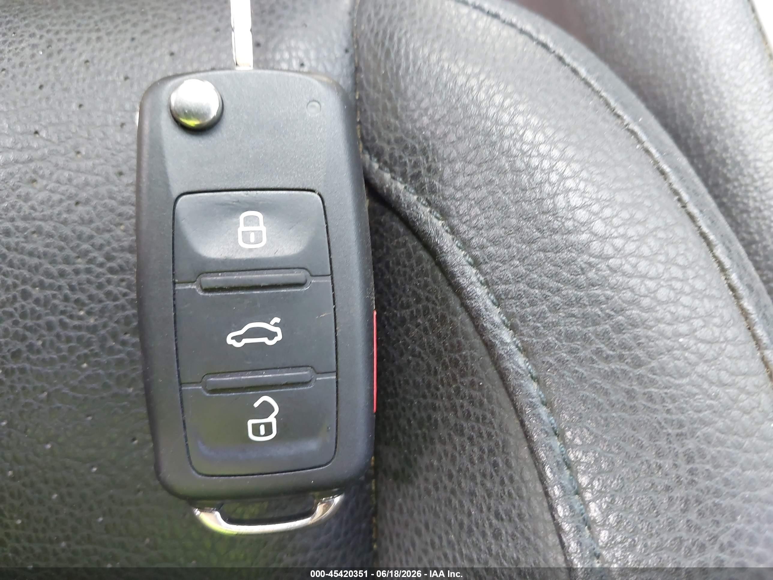 2014 Volkswagen Tiguan Se Maroon vin: WVGAV3AX9EW108569
