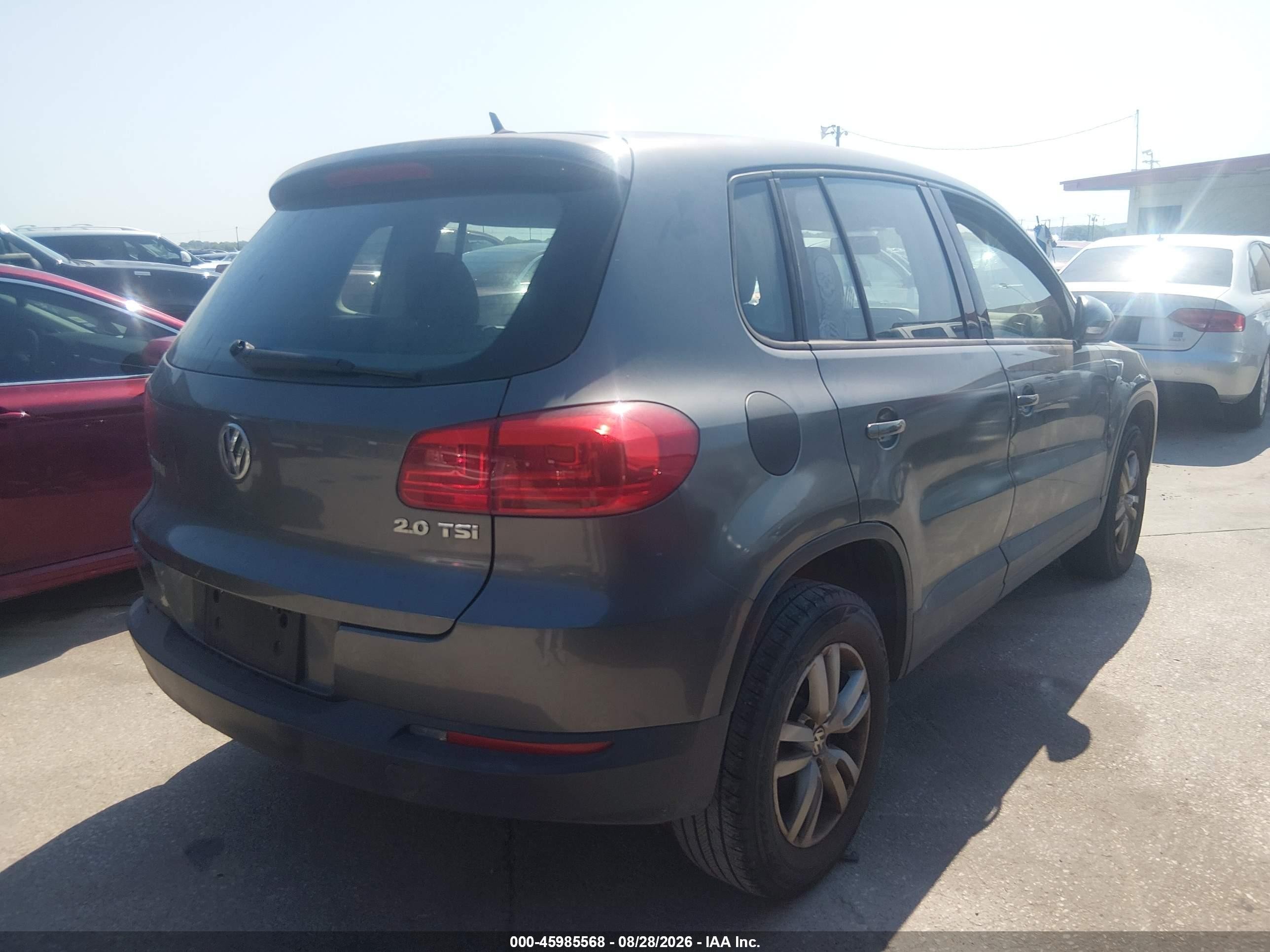 2014 Volkswagen Tiguan S Gray vin: WVGAV3AX9EW588046