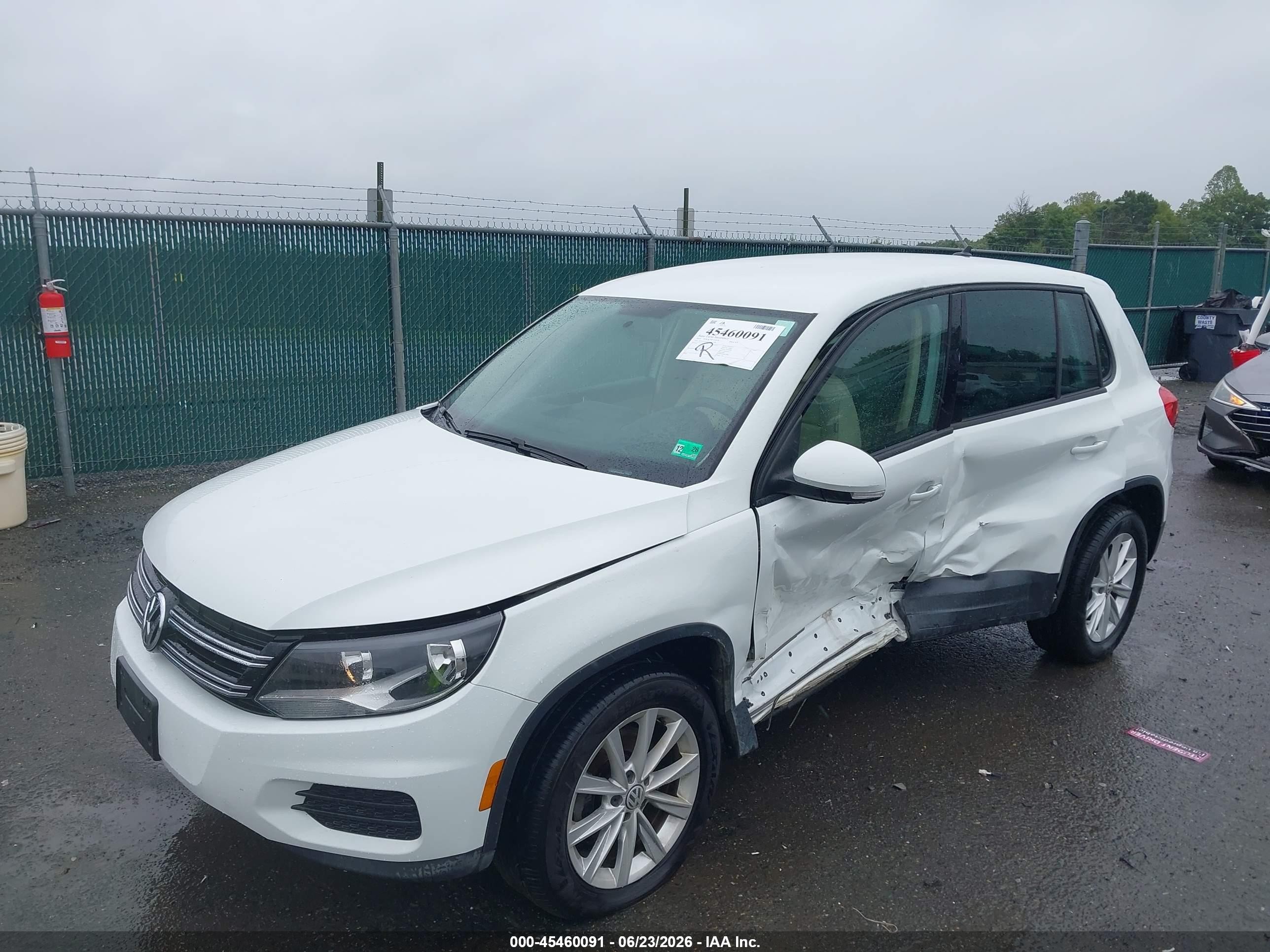 2014 Volkswagen Tiguan Se White vin: WVGAV3AX9EW621286