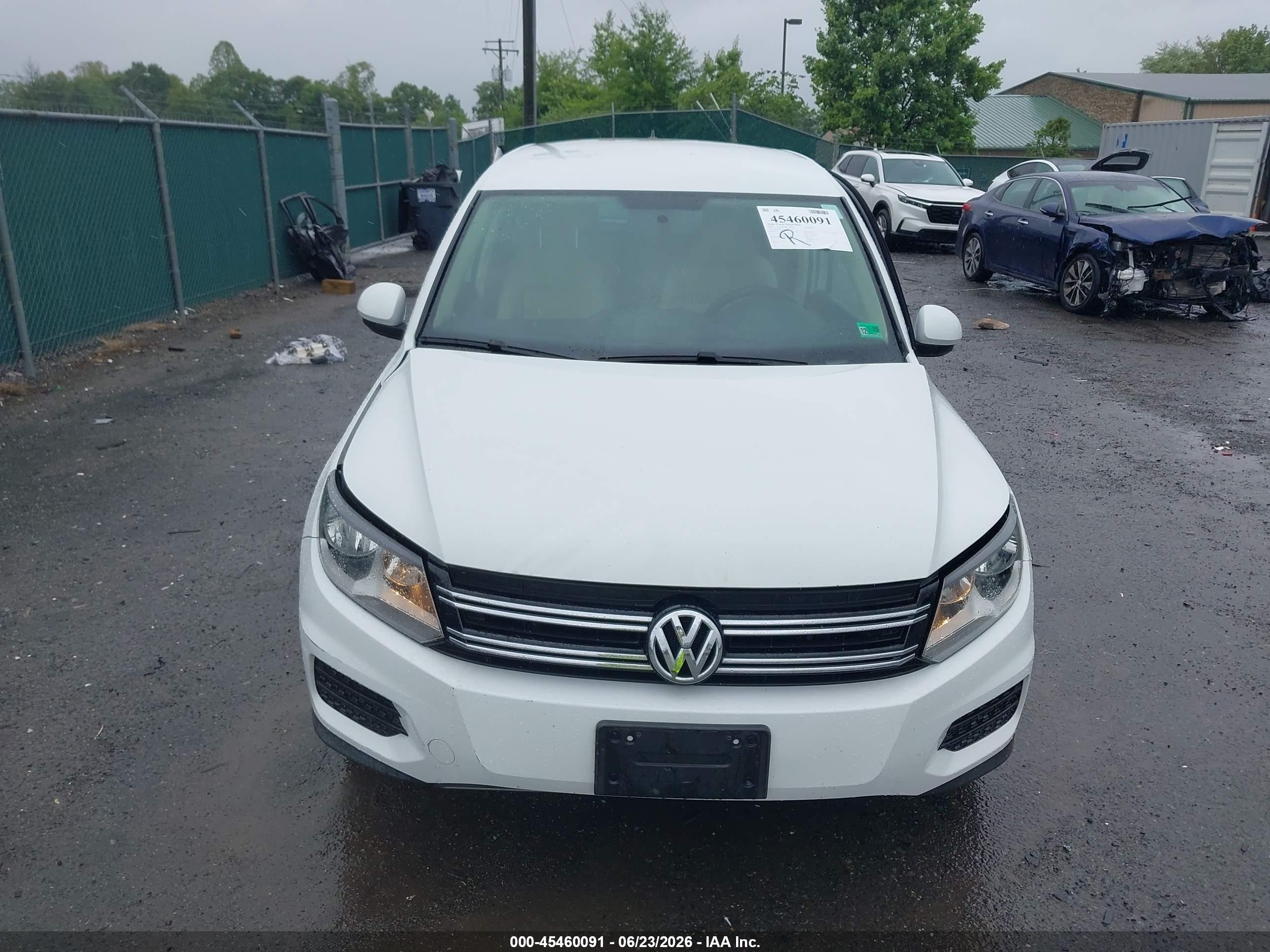 2014 Volkswagen Tiguan Se White vin: WVGAV3AX9EW621286