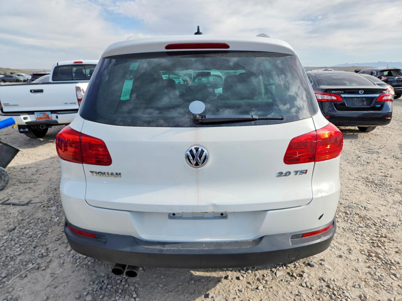 2013 Volkswagen Tiguan S White vin: WVGAV3AXXDW560464