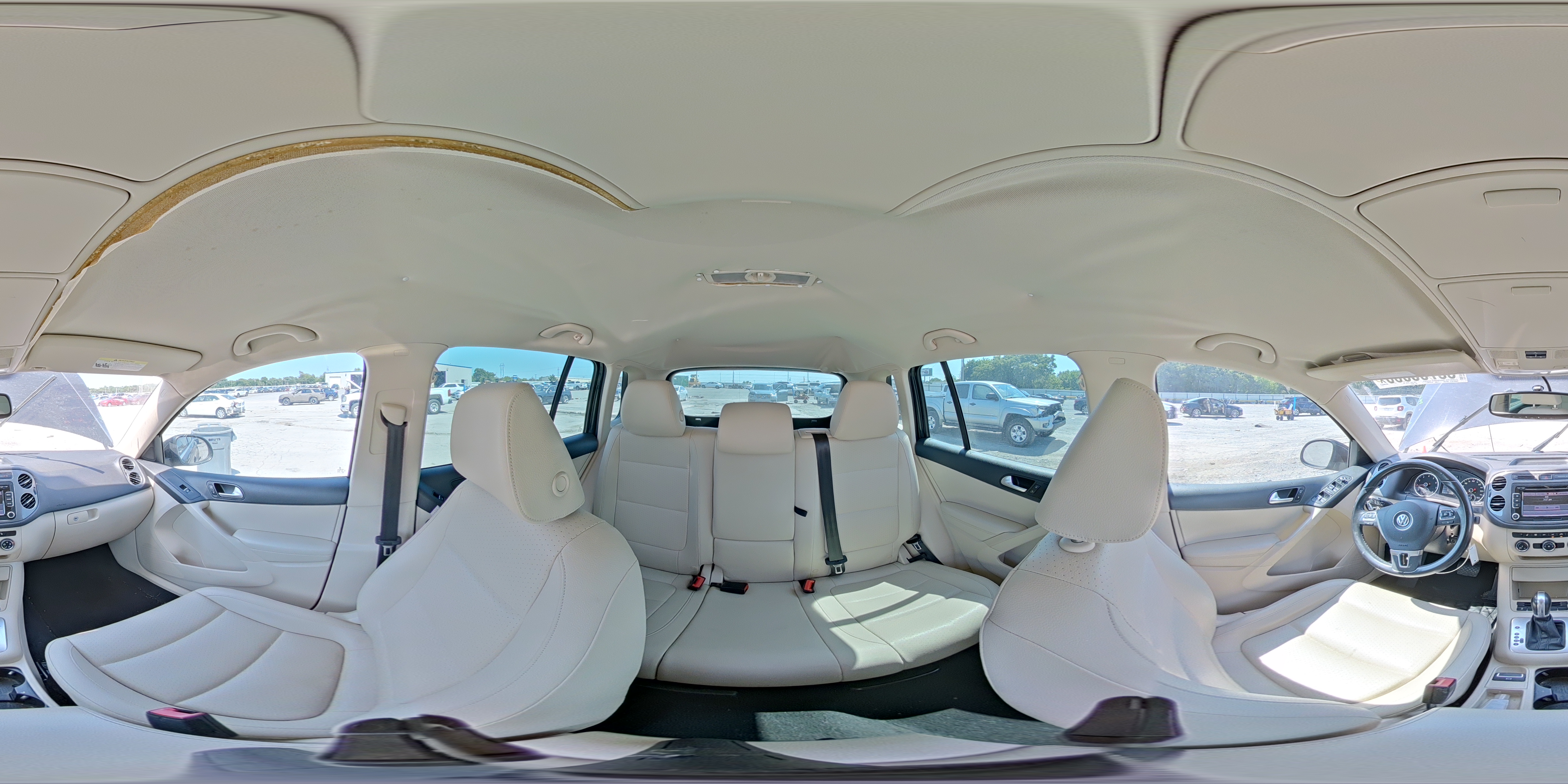 2013 Volkswagen Tiguan S Черный vin: WVGAV3AXXDW569861