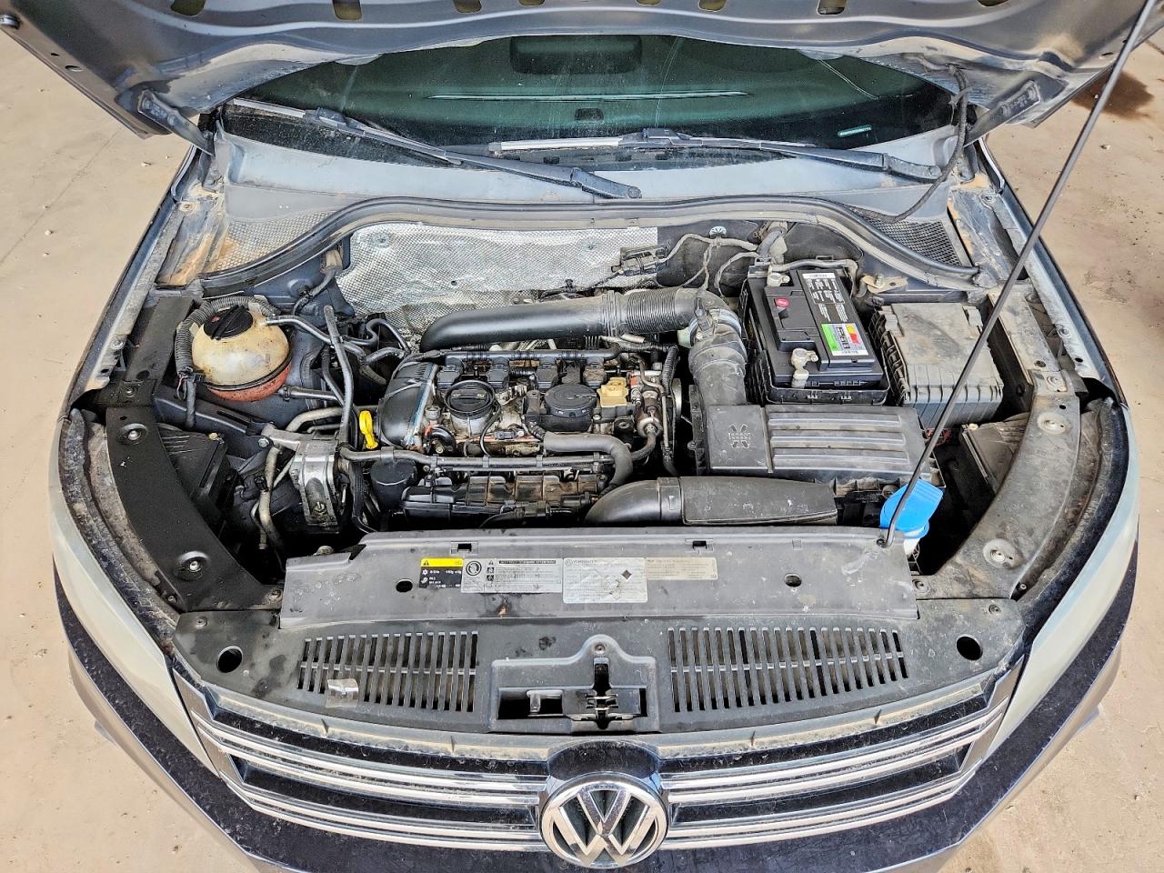 2013 Volkswagen Tiguan S Black vin: WVGAV3AXXDW621716