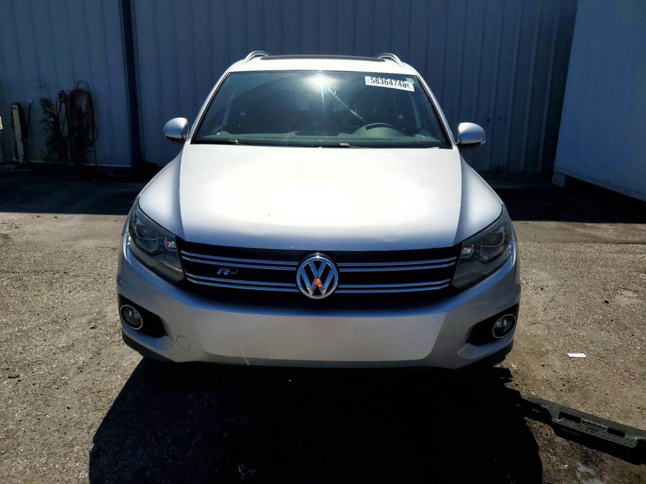 2014 Volkswagen Tiguan S Серебряный vin: WVGAV3AXXEW054506