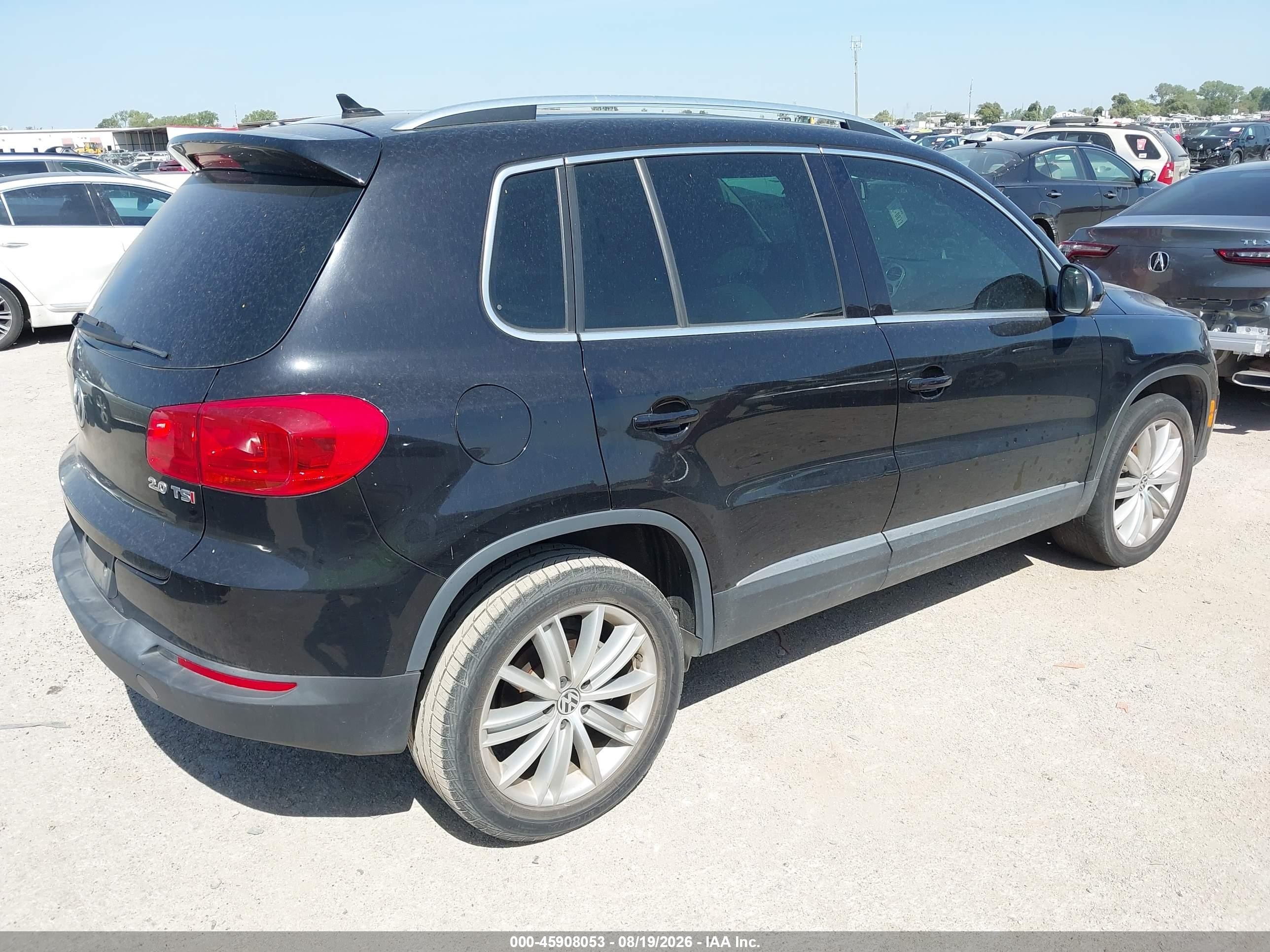 2014 Volkswagen Tiguan Sel Black vin: WVGAV3AXXEW548428