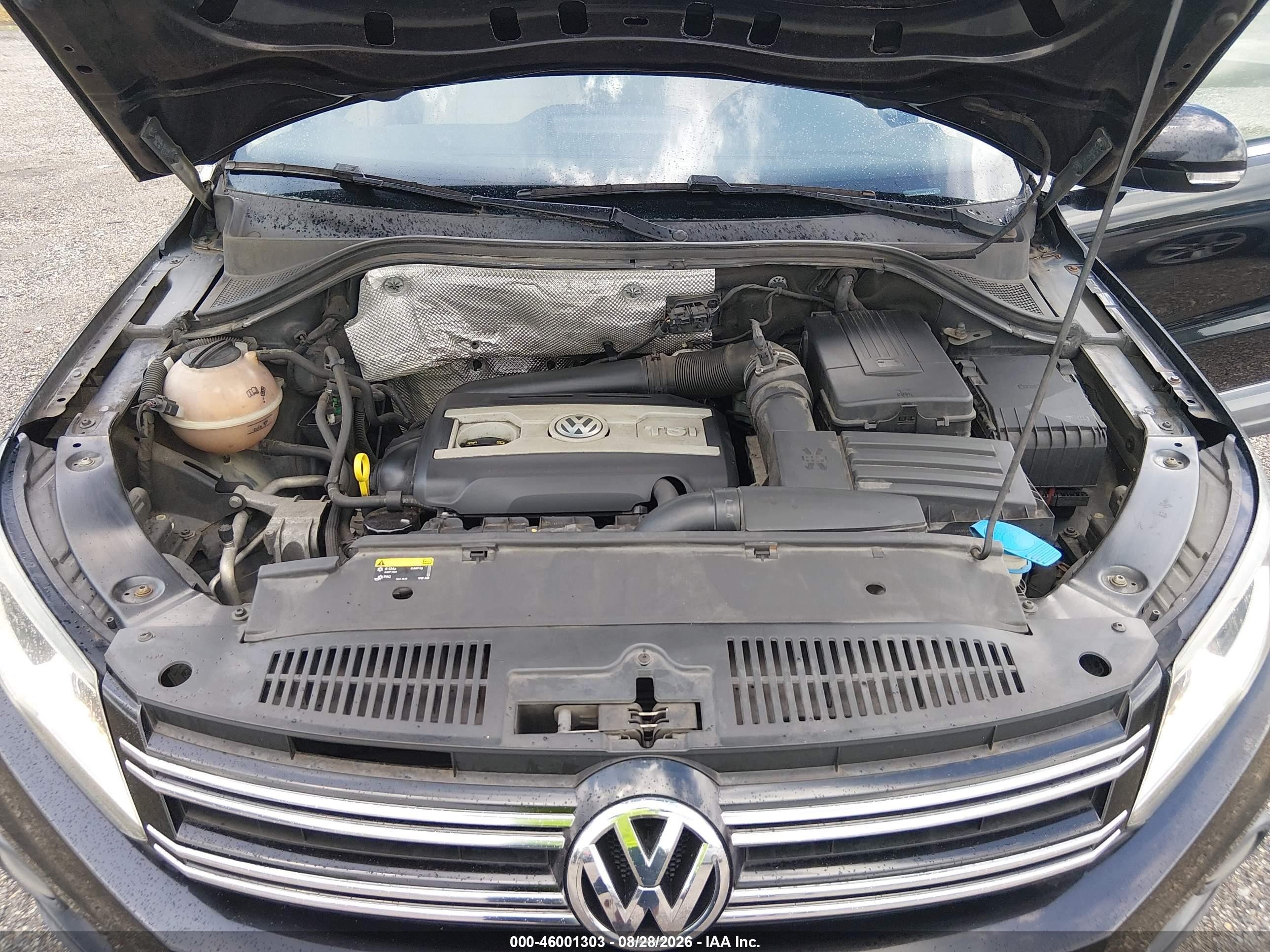 2014 Volkswagen Tiguan Sel Black vin: WVGAV3AXXEW559896