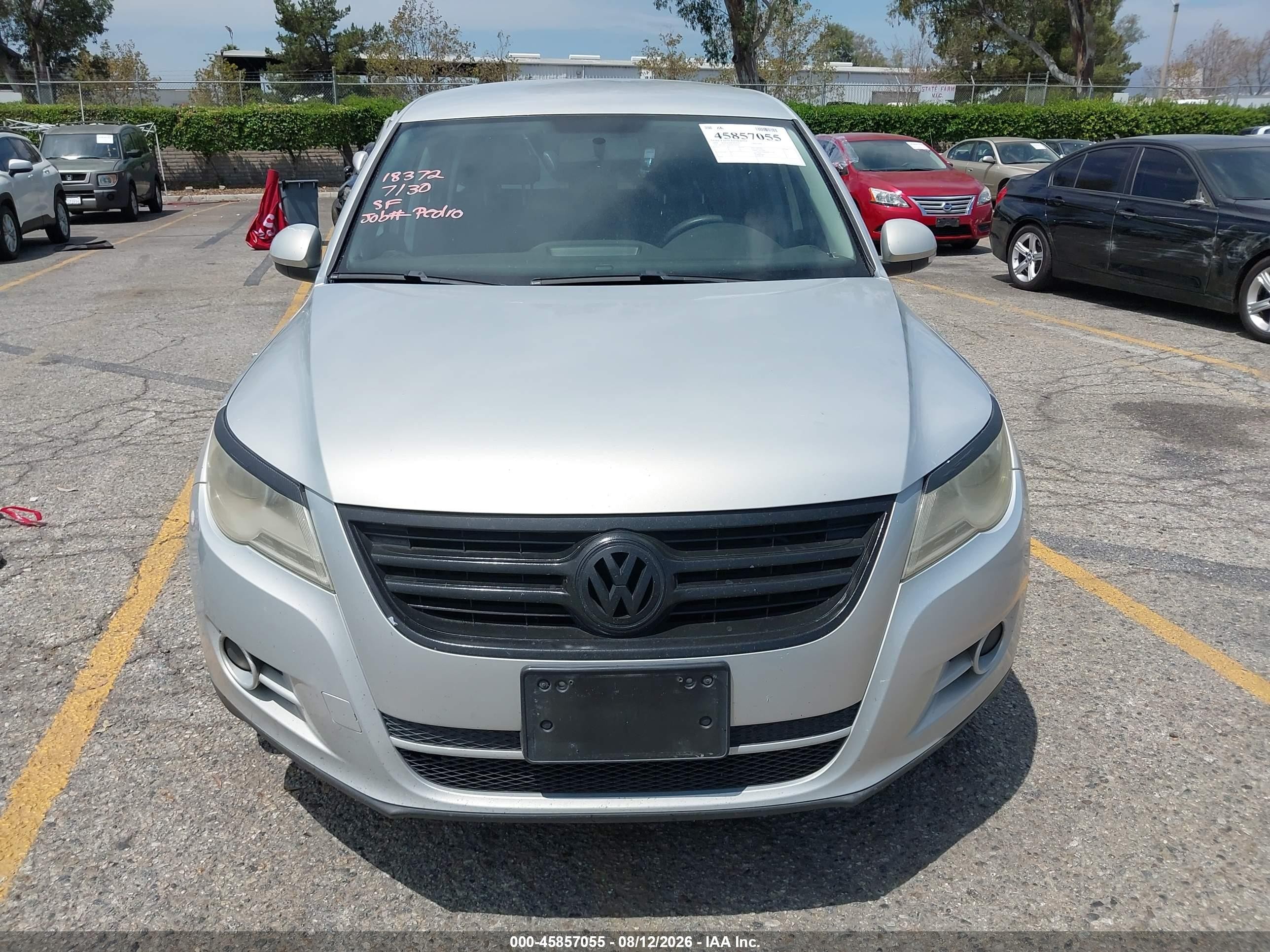 2009 Volkswagen Tiguan S/se/sel Silver vin: WVGAV75N09W516559